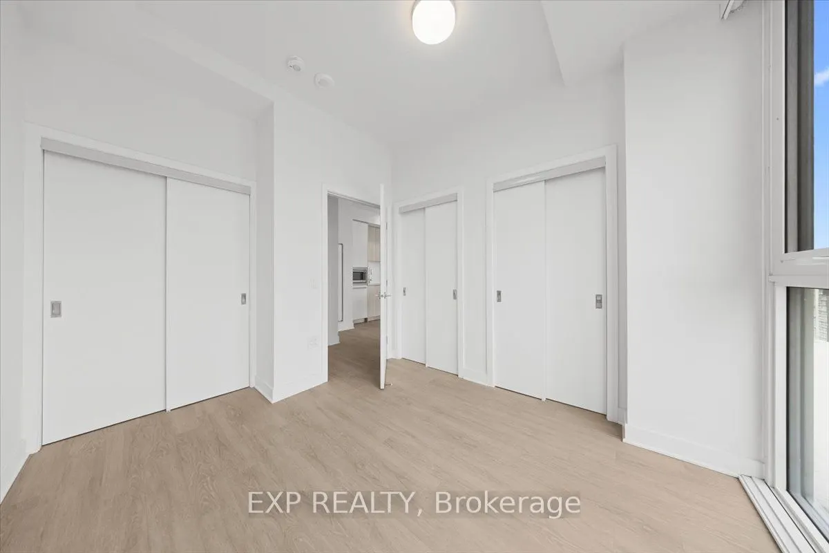 74 Nicholas Street ##2105