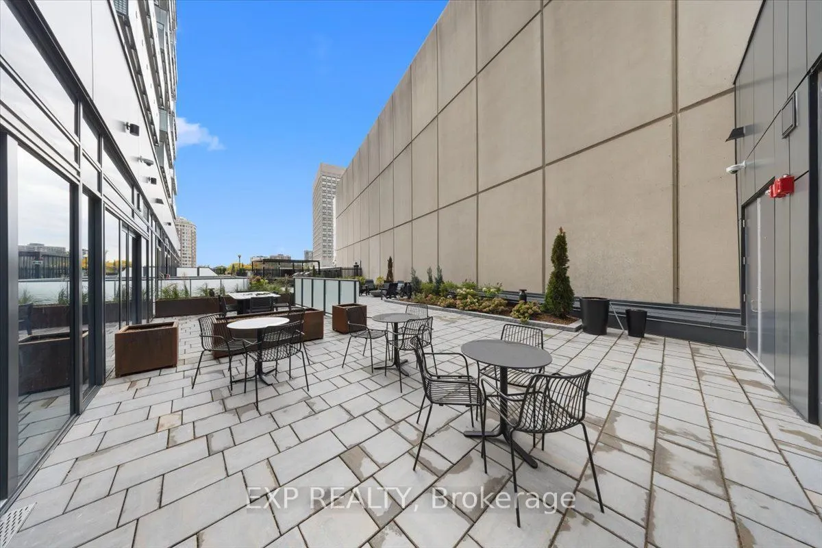 74 Nicholas Street ##2105