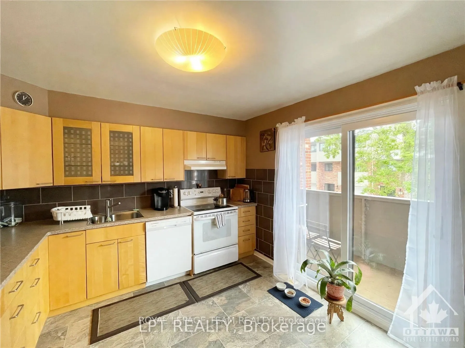 50 Greenbank Road #15