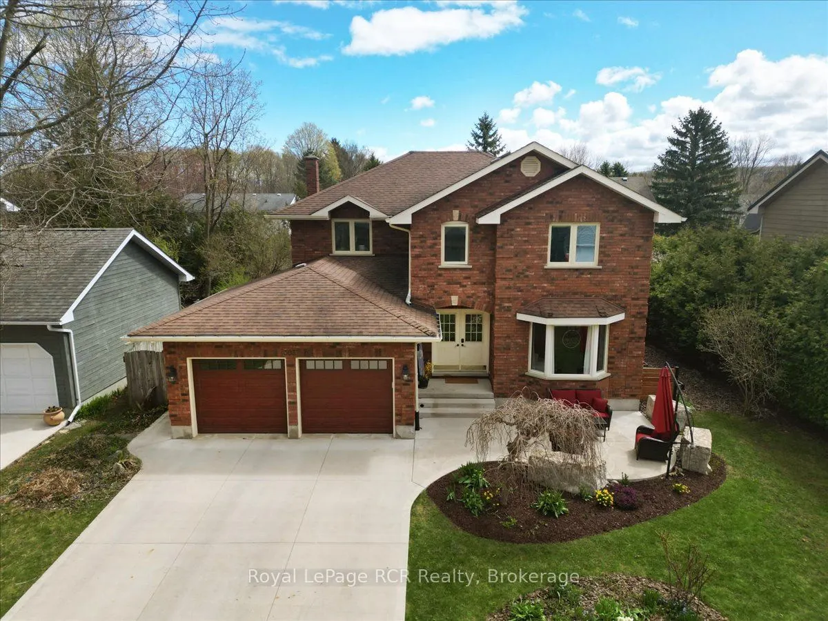 303 6th Avenue W