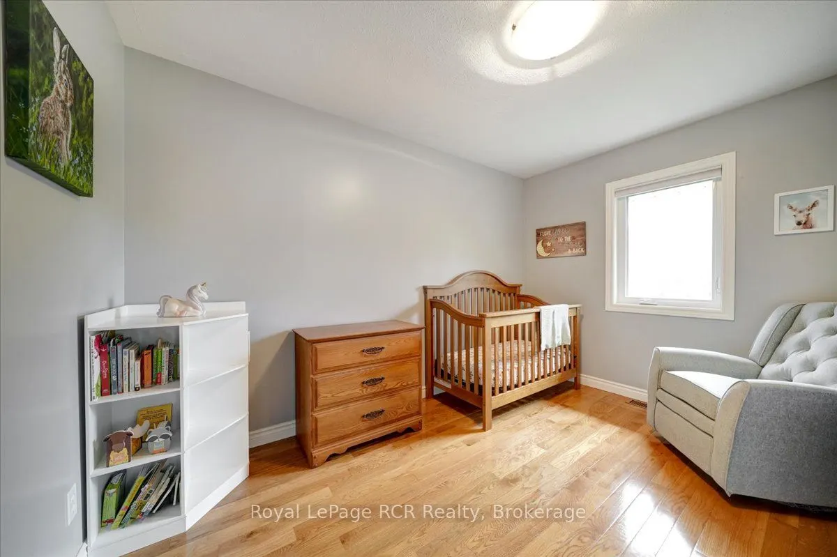 303 6th Avenue W
