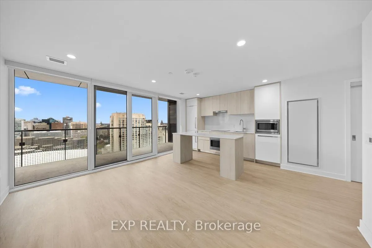 74 Nicholas Street ##2013