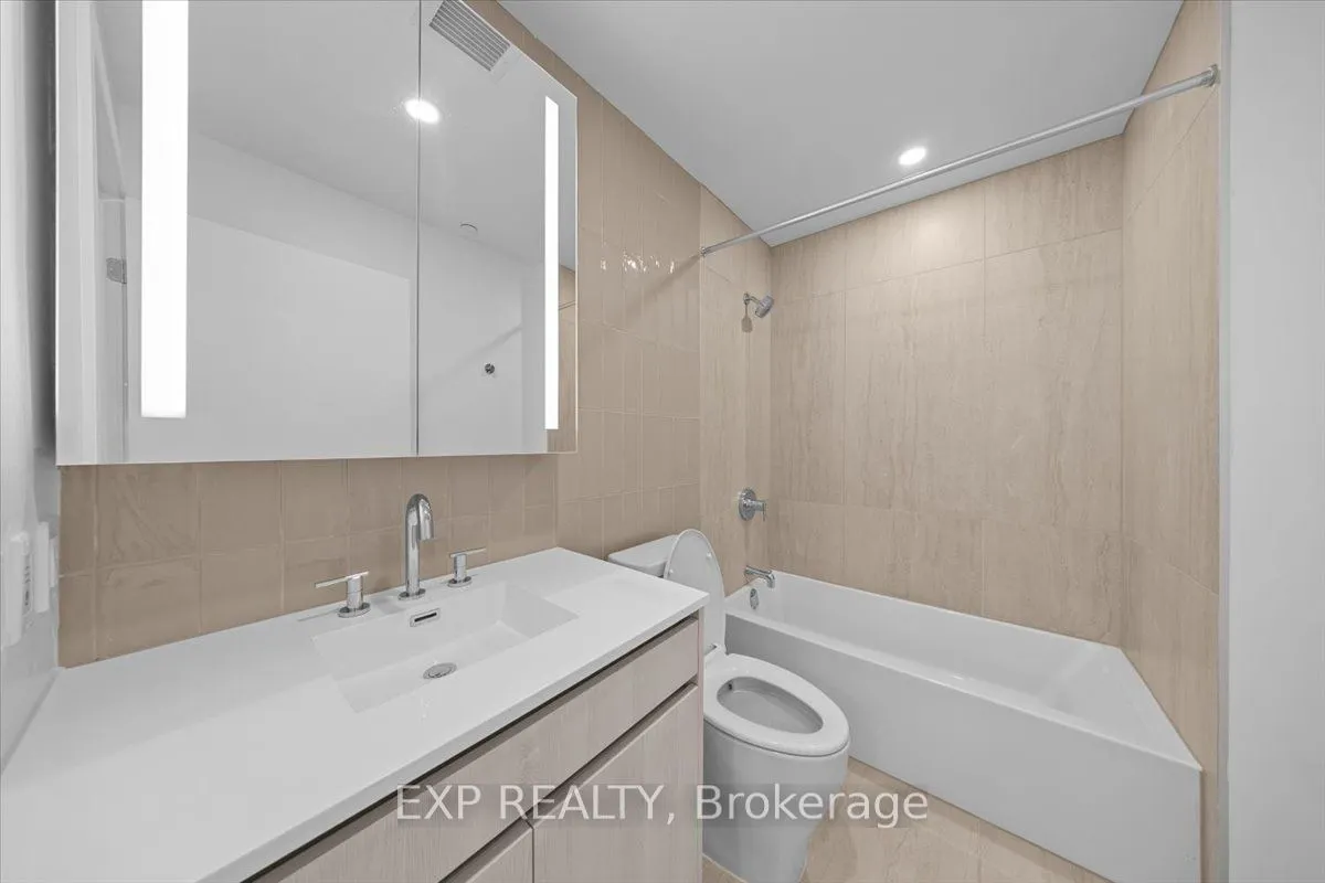 74 Nicholas Street ##2013