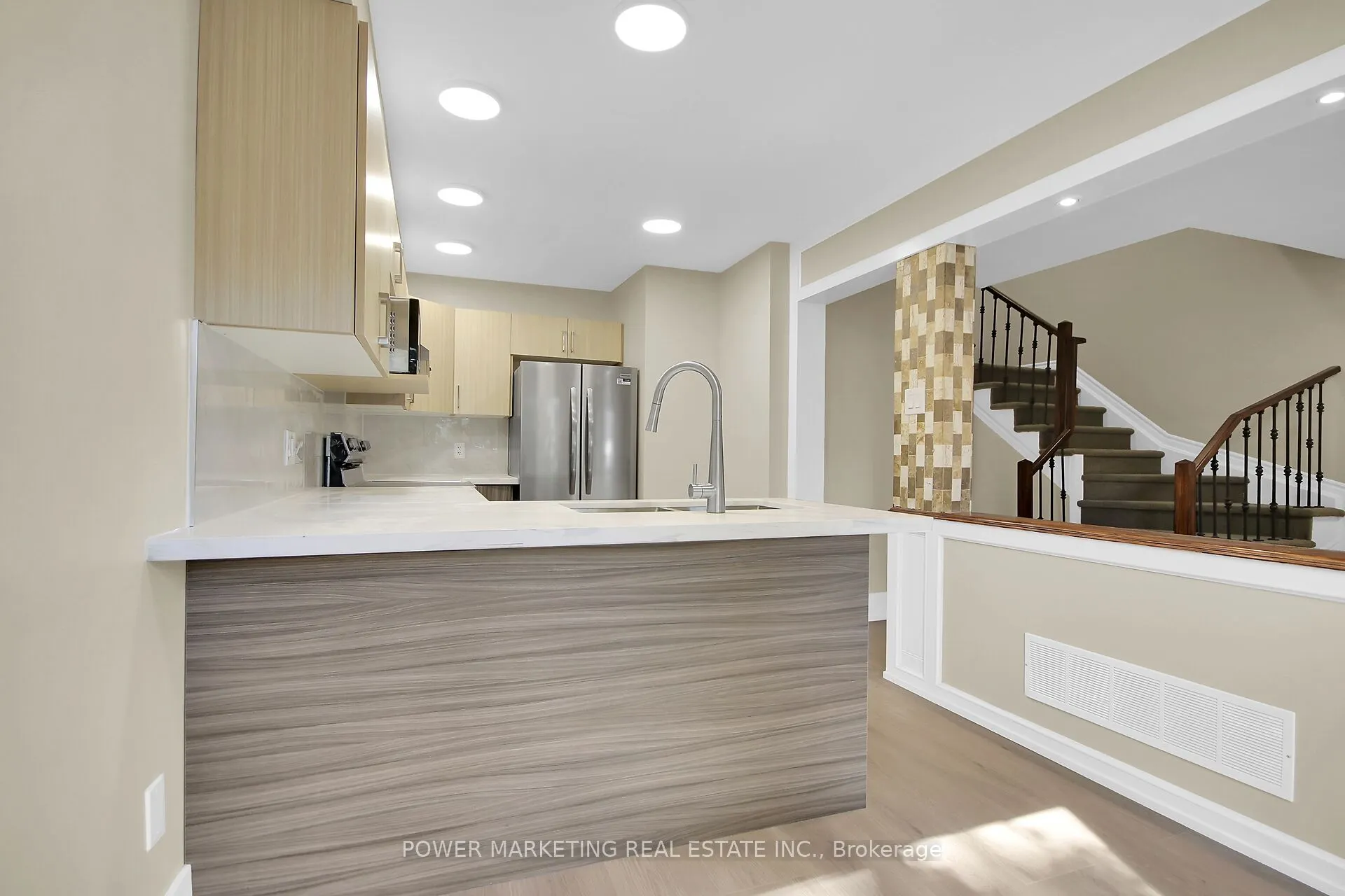 230 BOOKTON Place