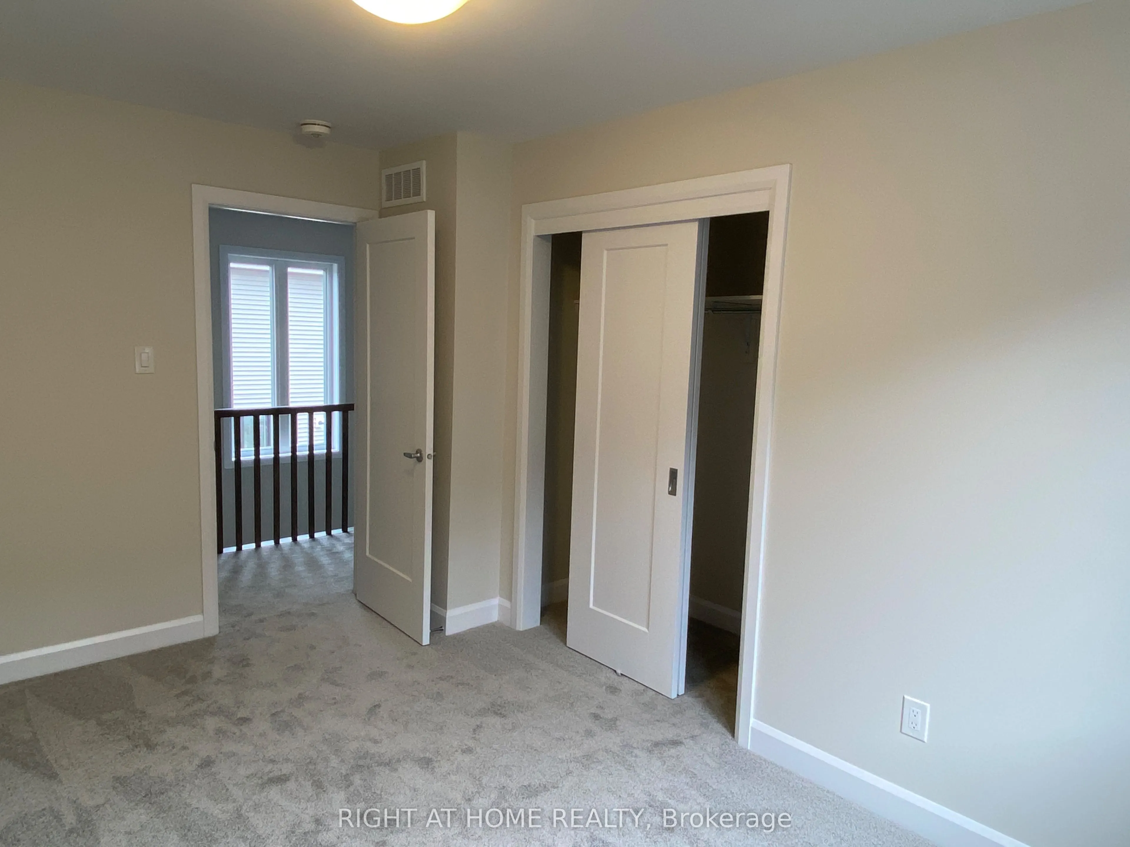 608 MOONFLOWER Crescent