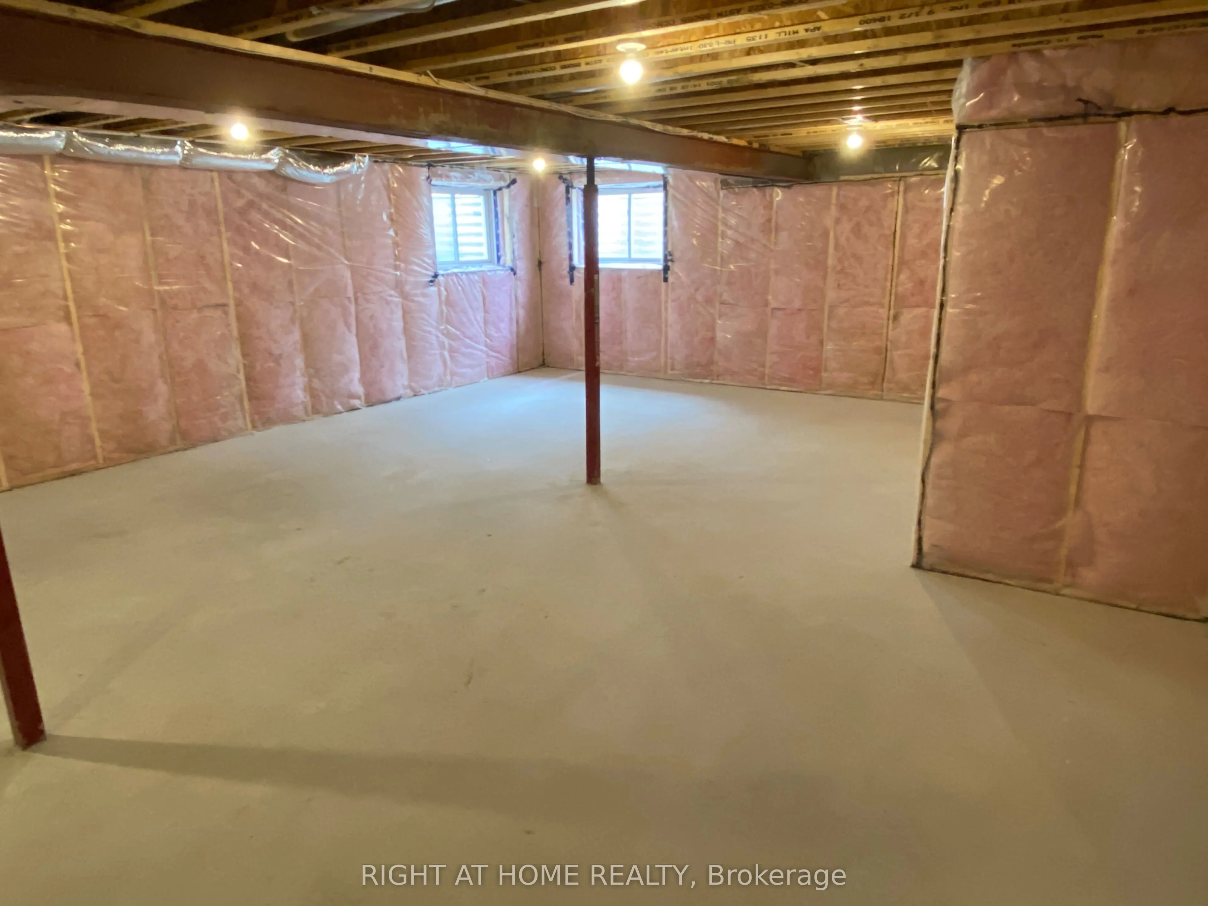 608 MOONFLOWER Crescent