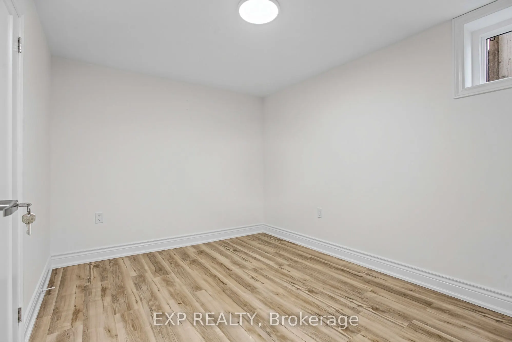 156 E36th Street #Lower