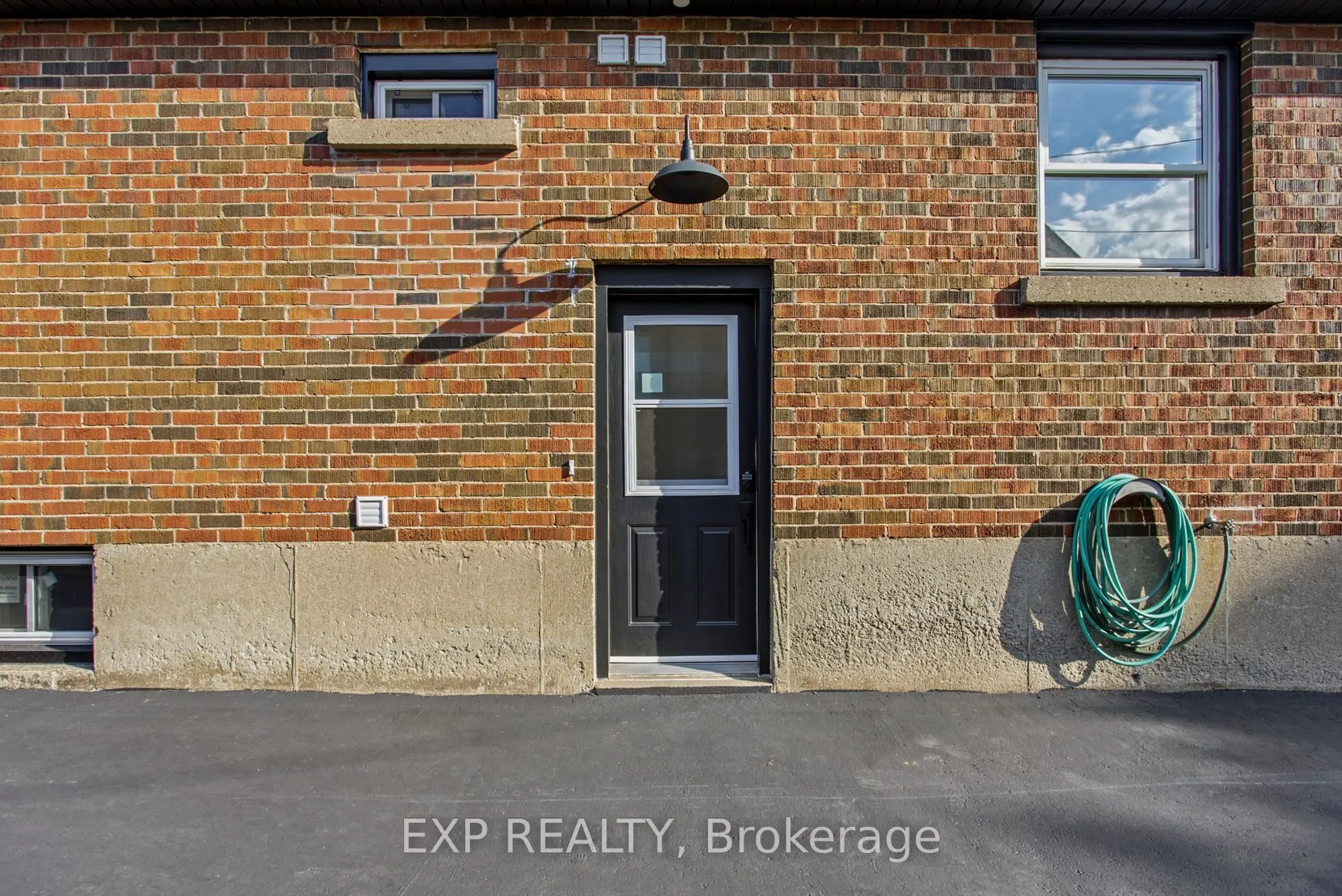 156 E36th Street #Lower
