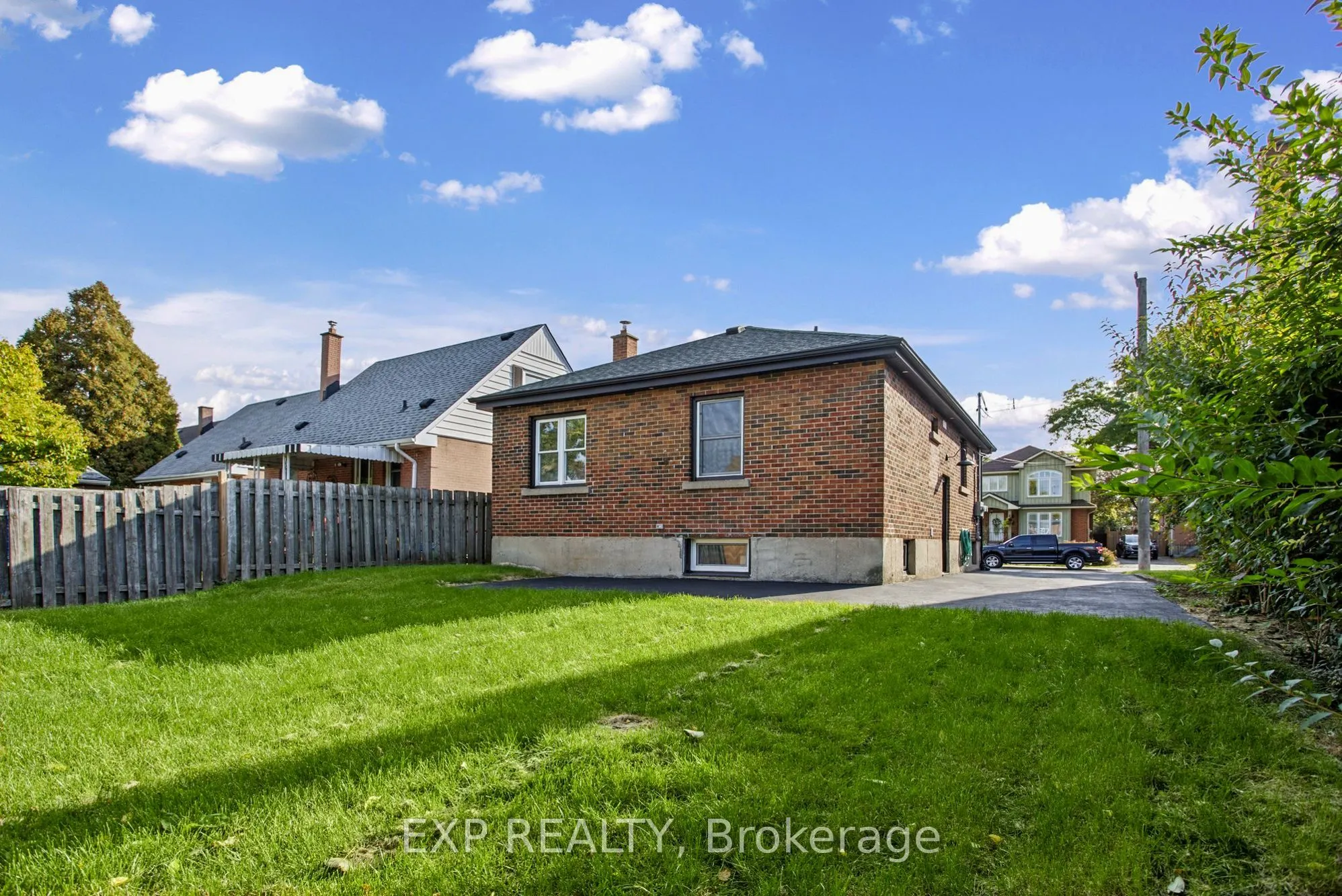 156 E36th Street #Lower