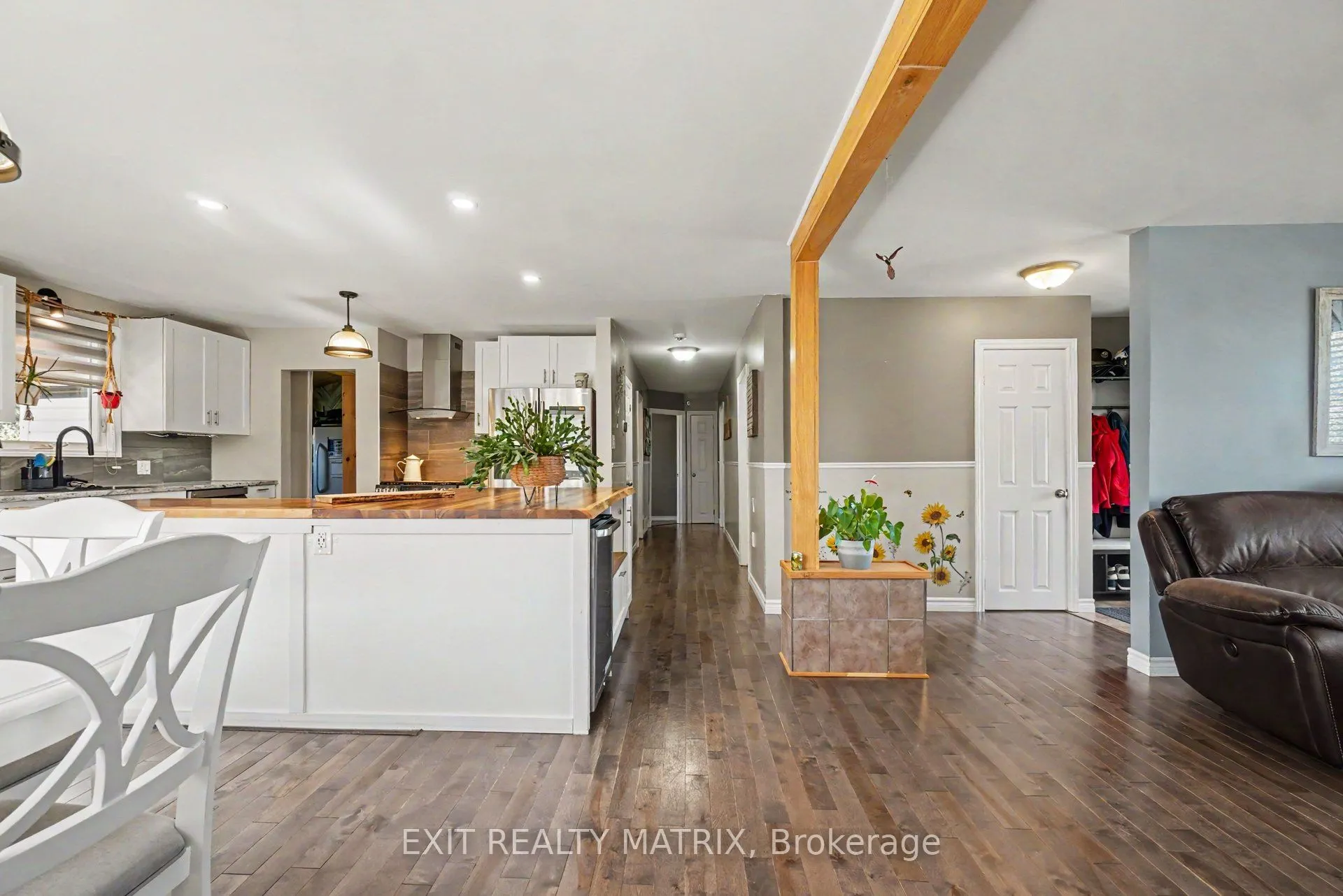 1548 Landry Road