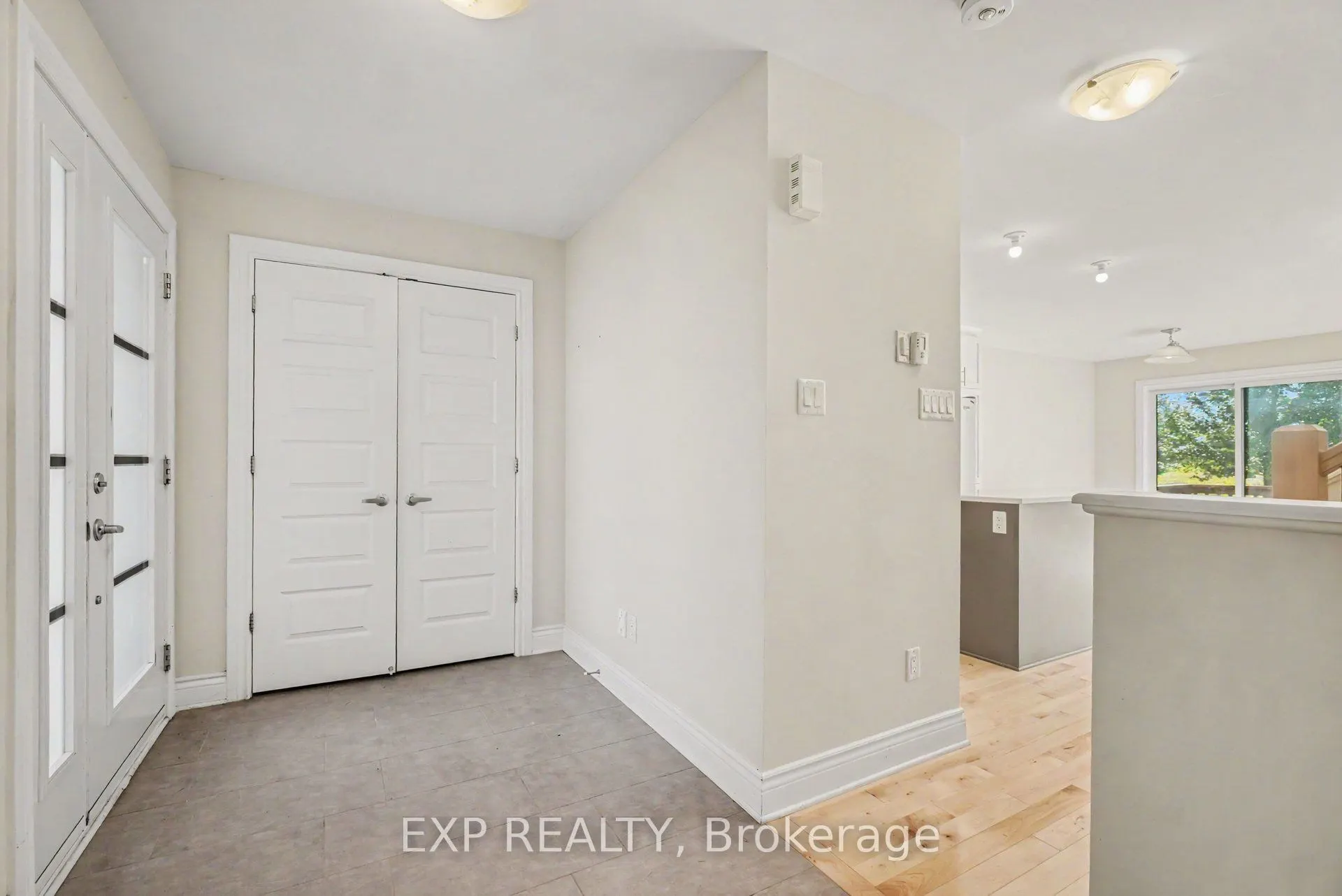 202 St Malo Place