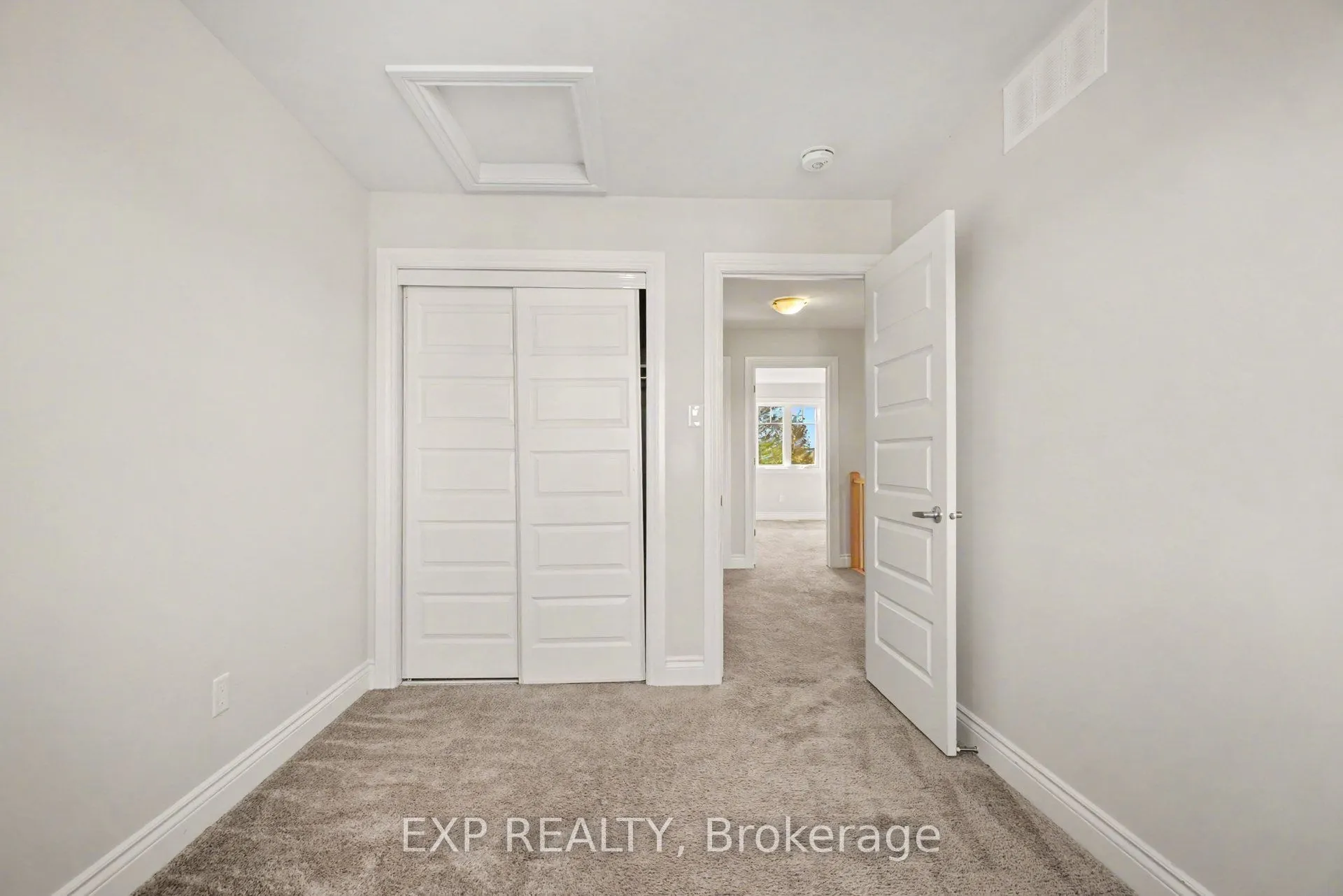 202 St Malo Place