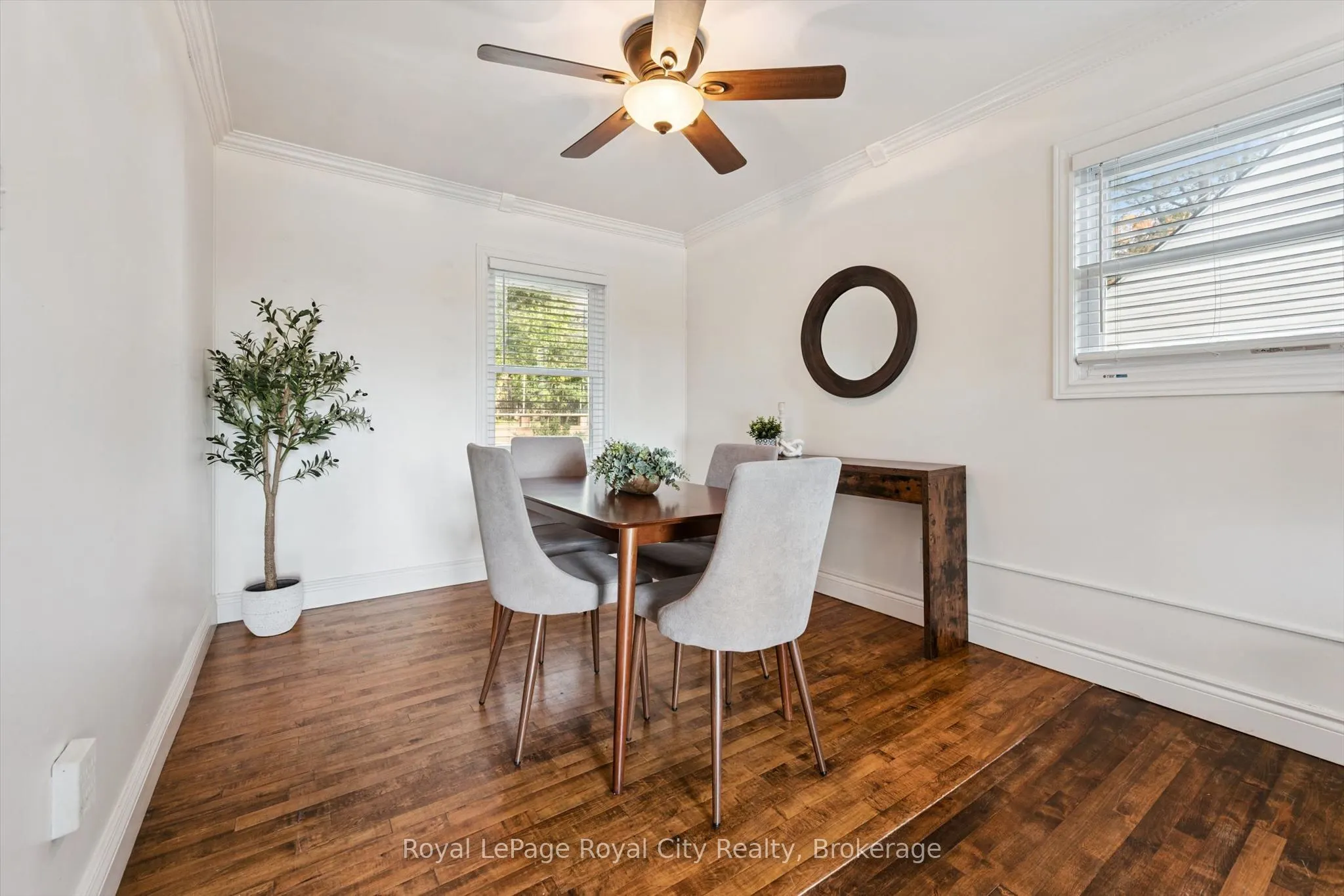39 Ridgewood Avenue
