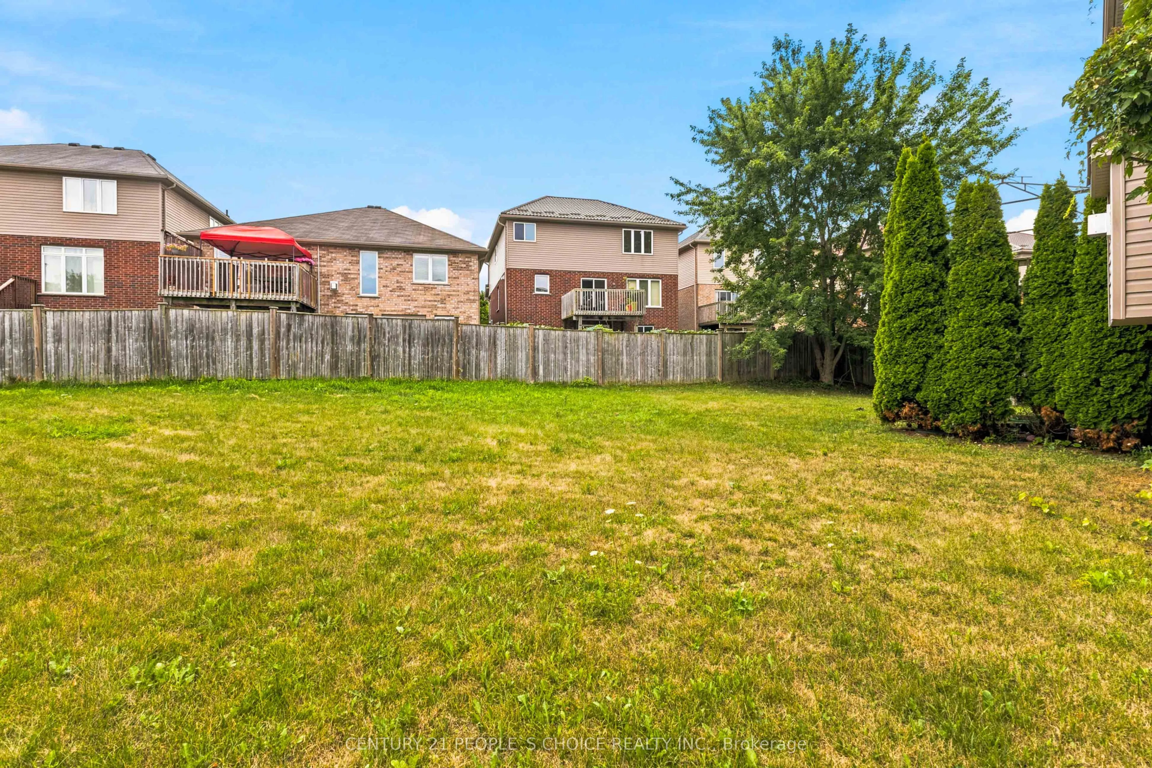 400 Skyline Avenue #15