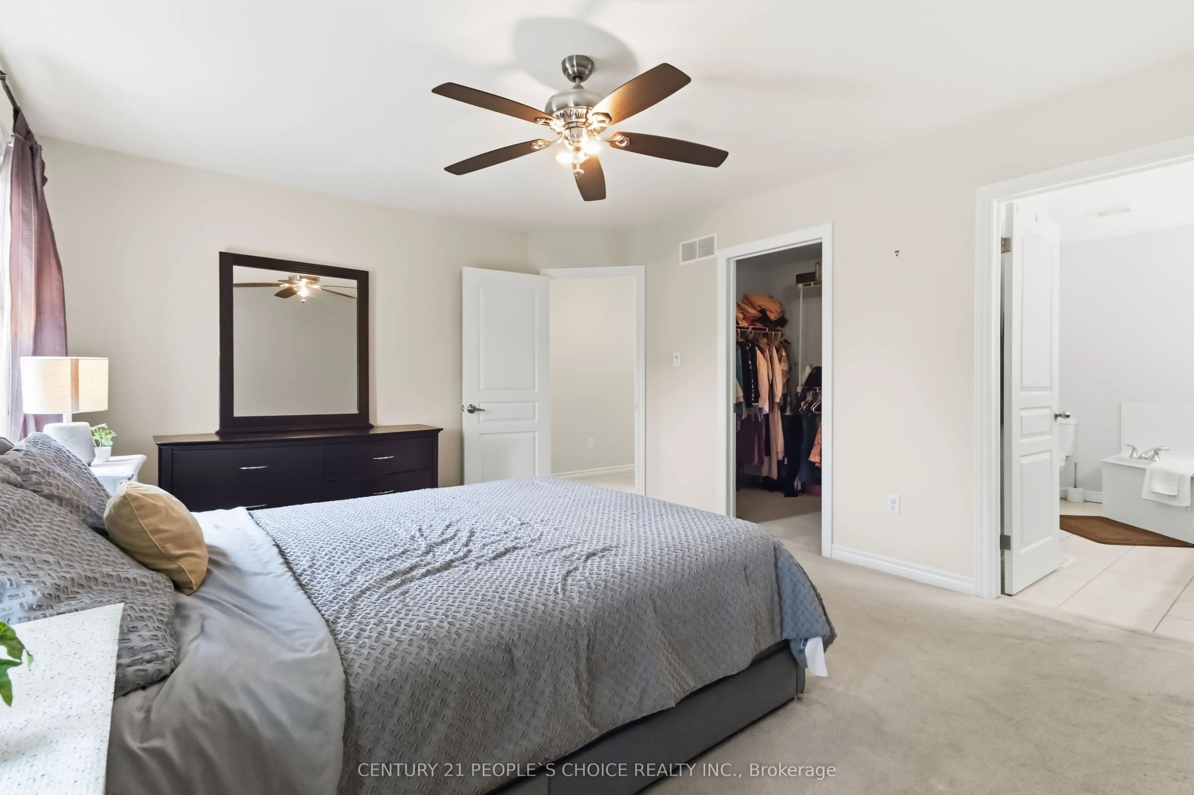 400 Skyline Avenue #15