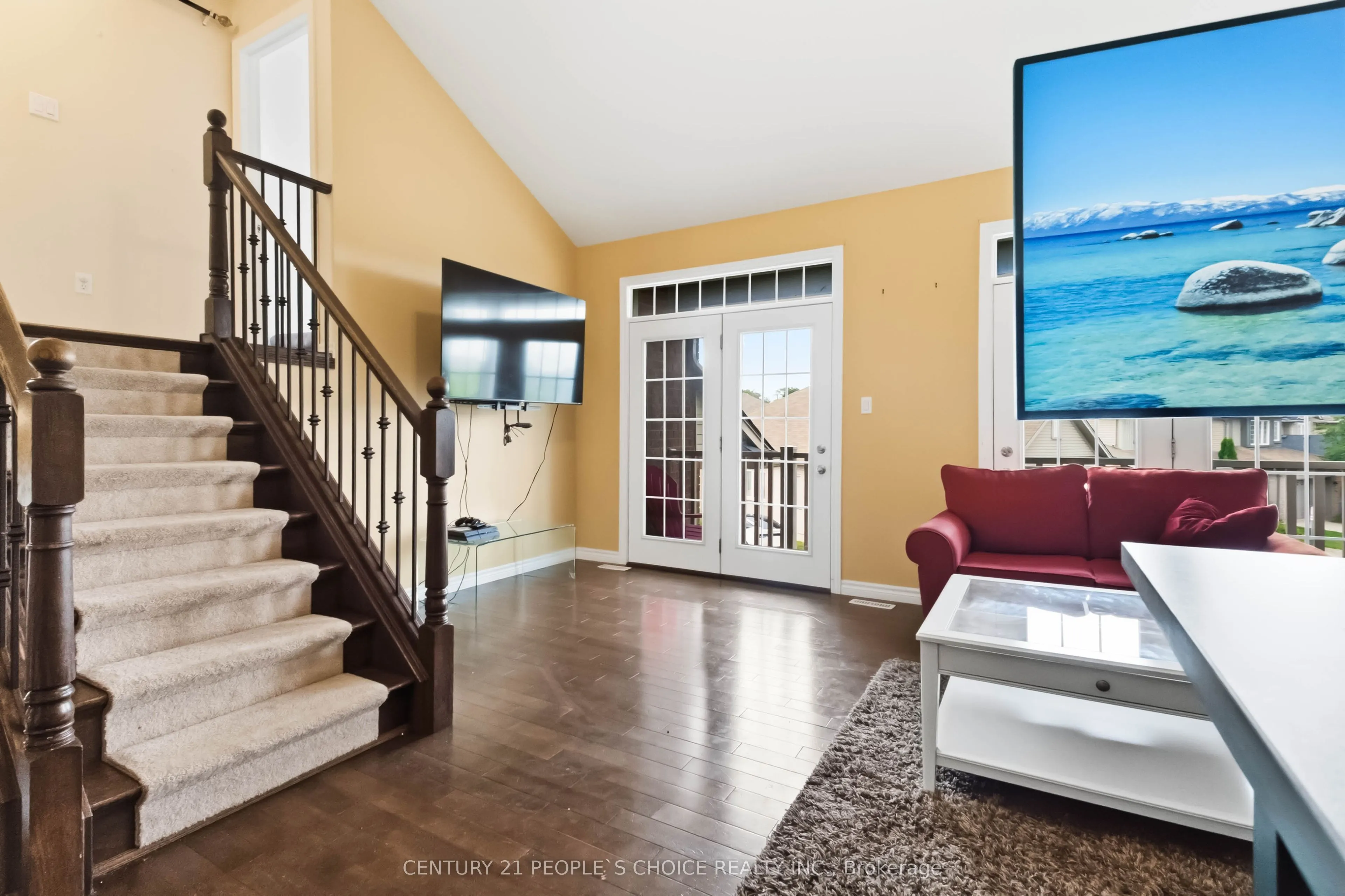 400 Skyline Avenue #15