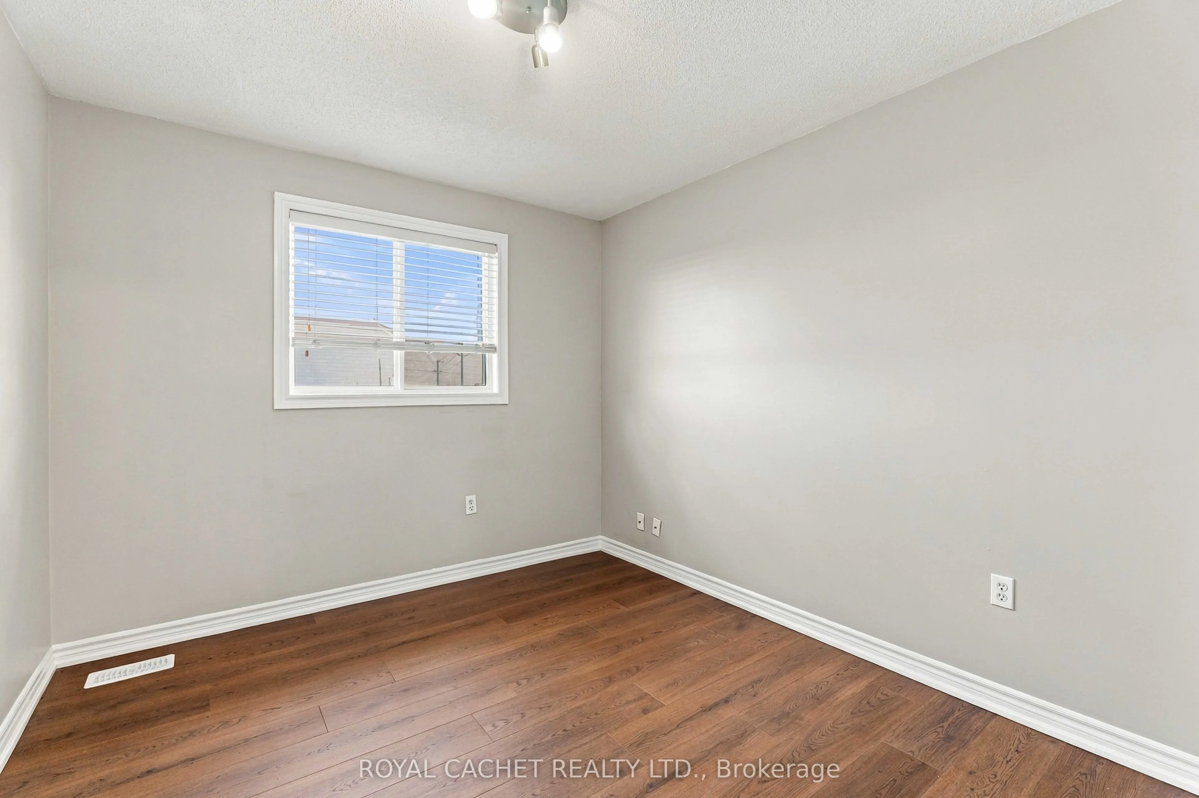 39 Pinewoods Drive #44