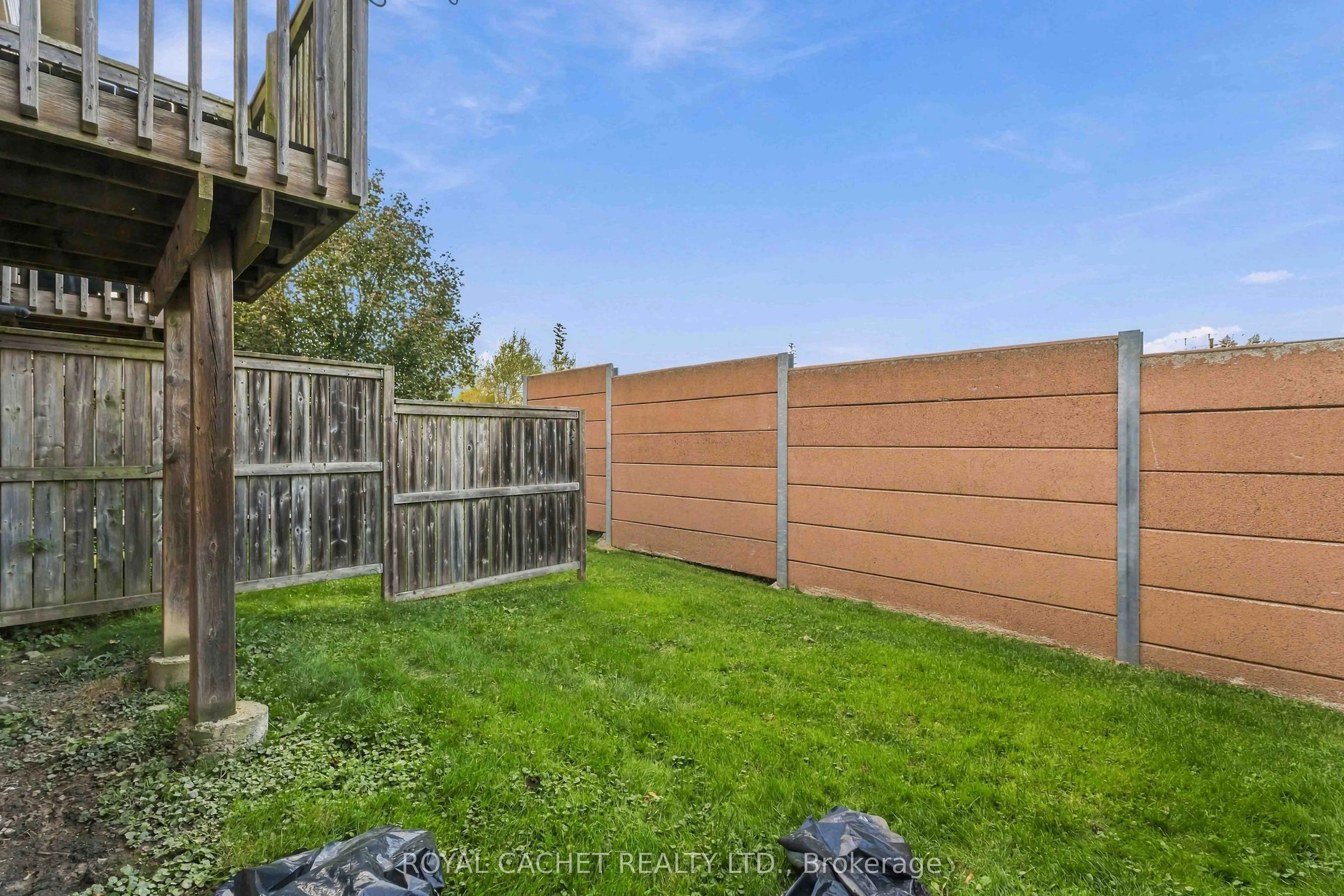 39 Pinewoods Drive #44