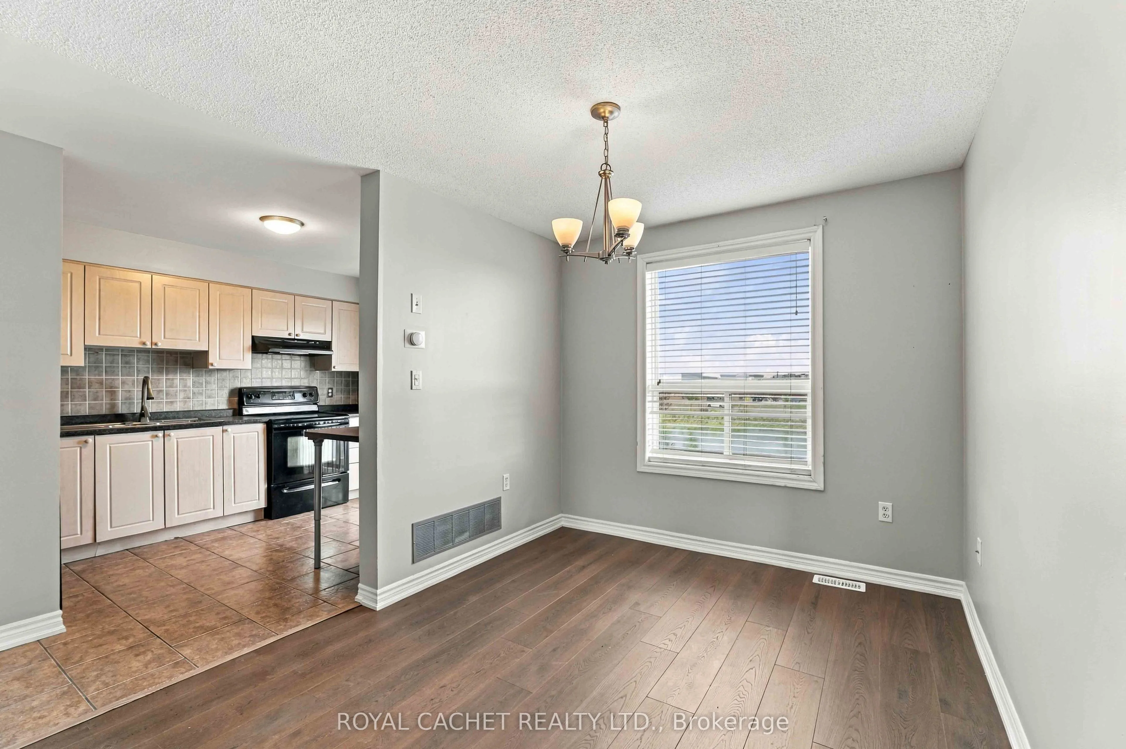 39 Pinewoods Drive #44