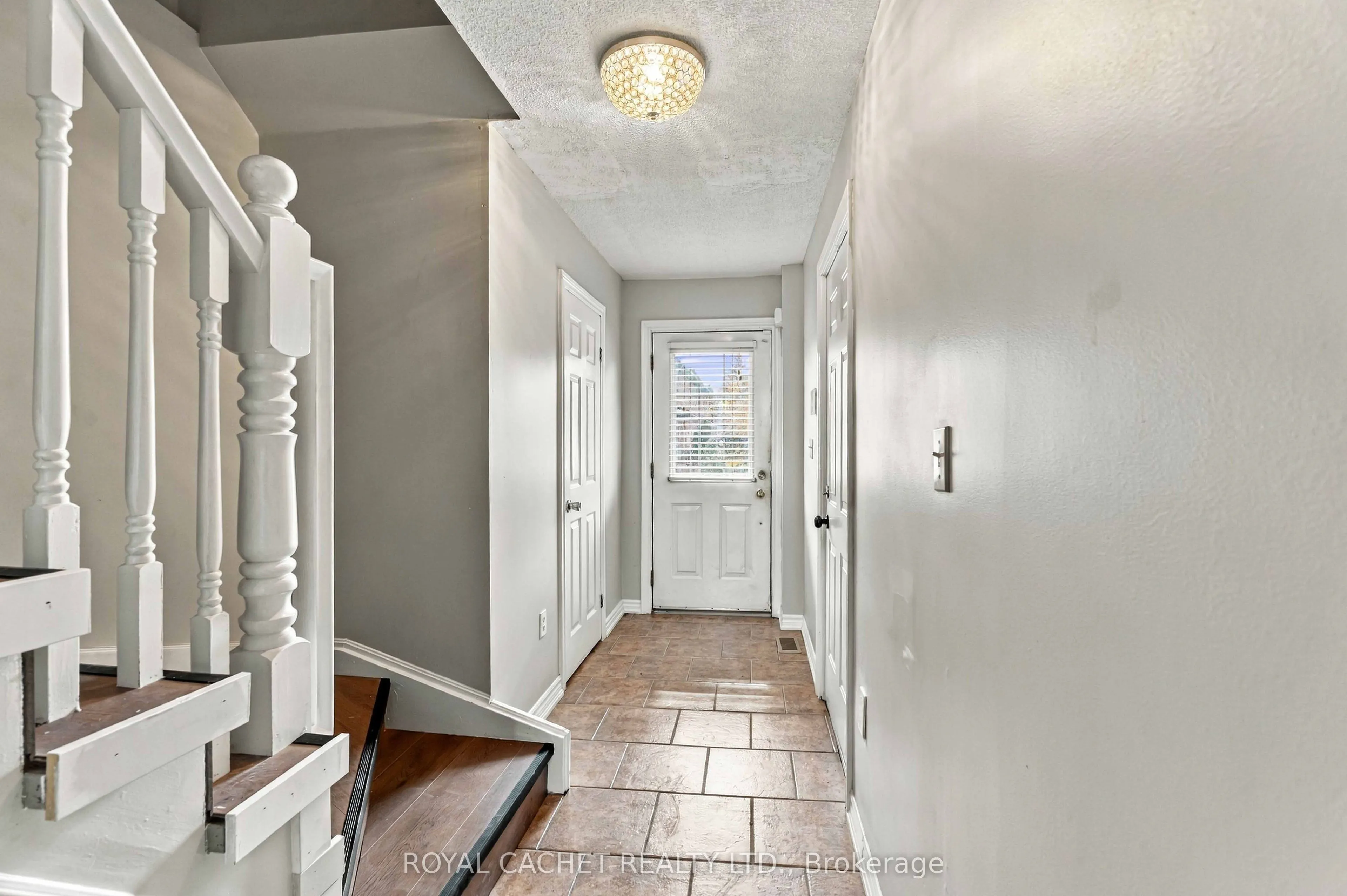 39 Pinewoods Drive #44