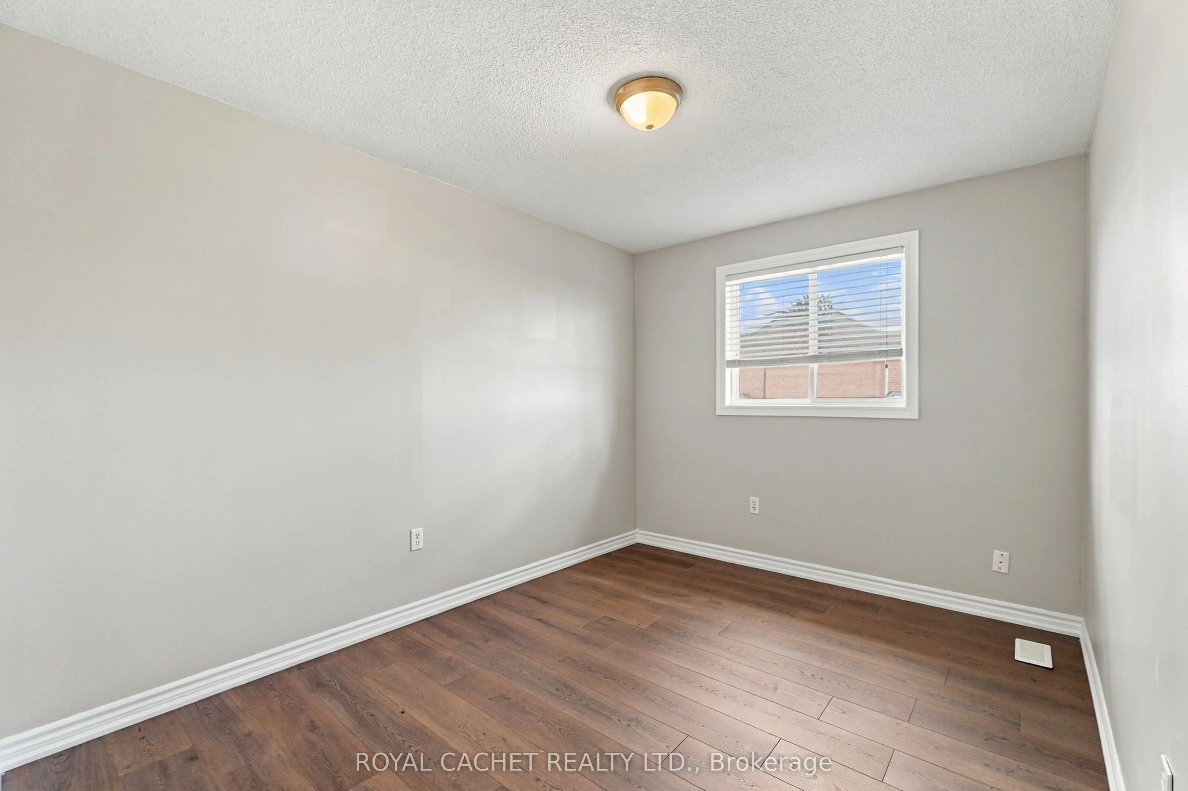 39 Pinewoods Drive #44