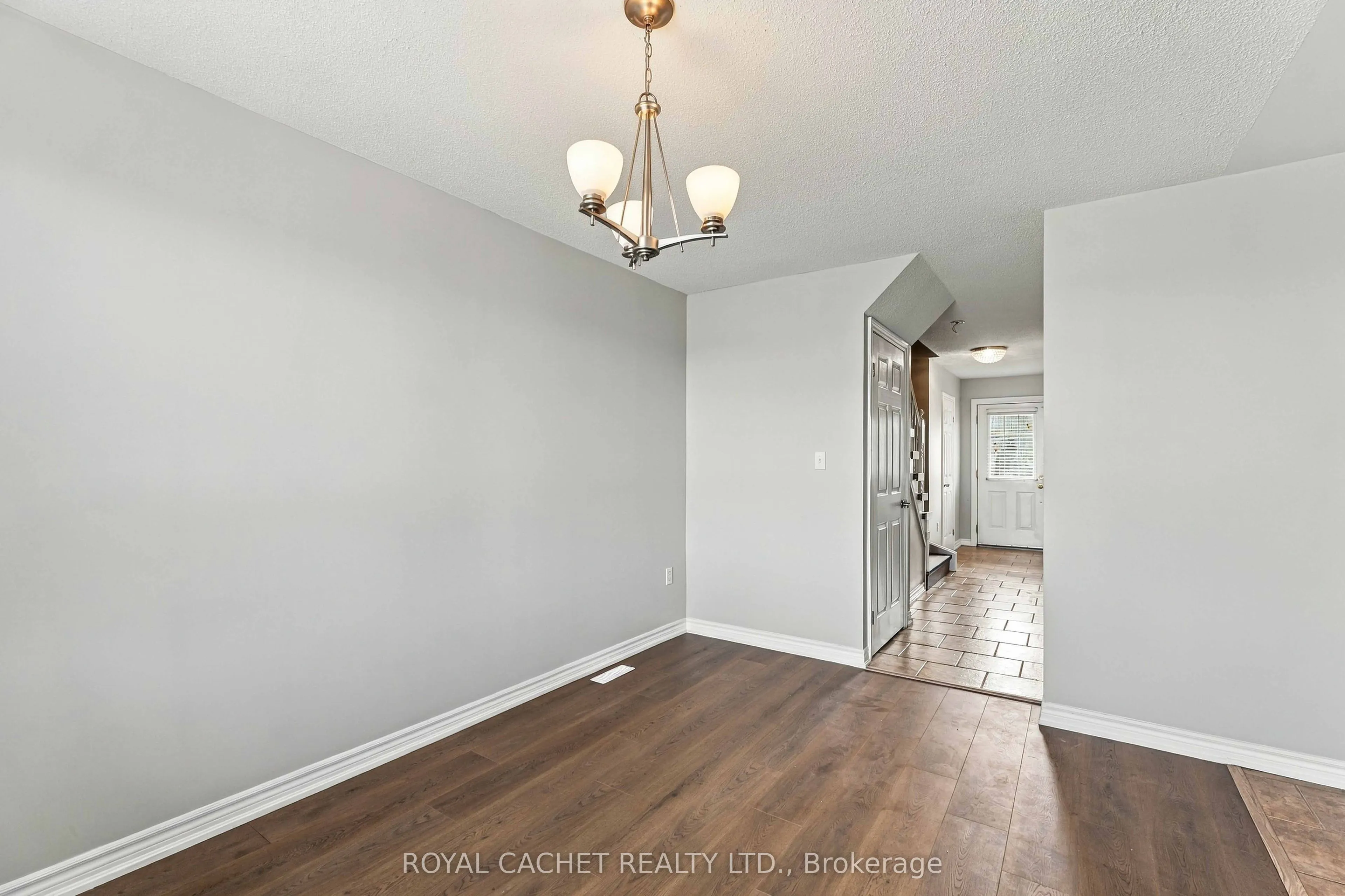 39 Pinewoods Drive #44