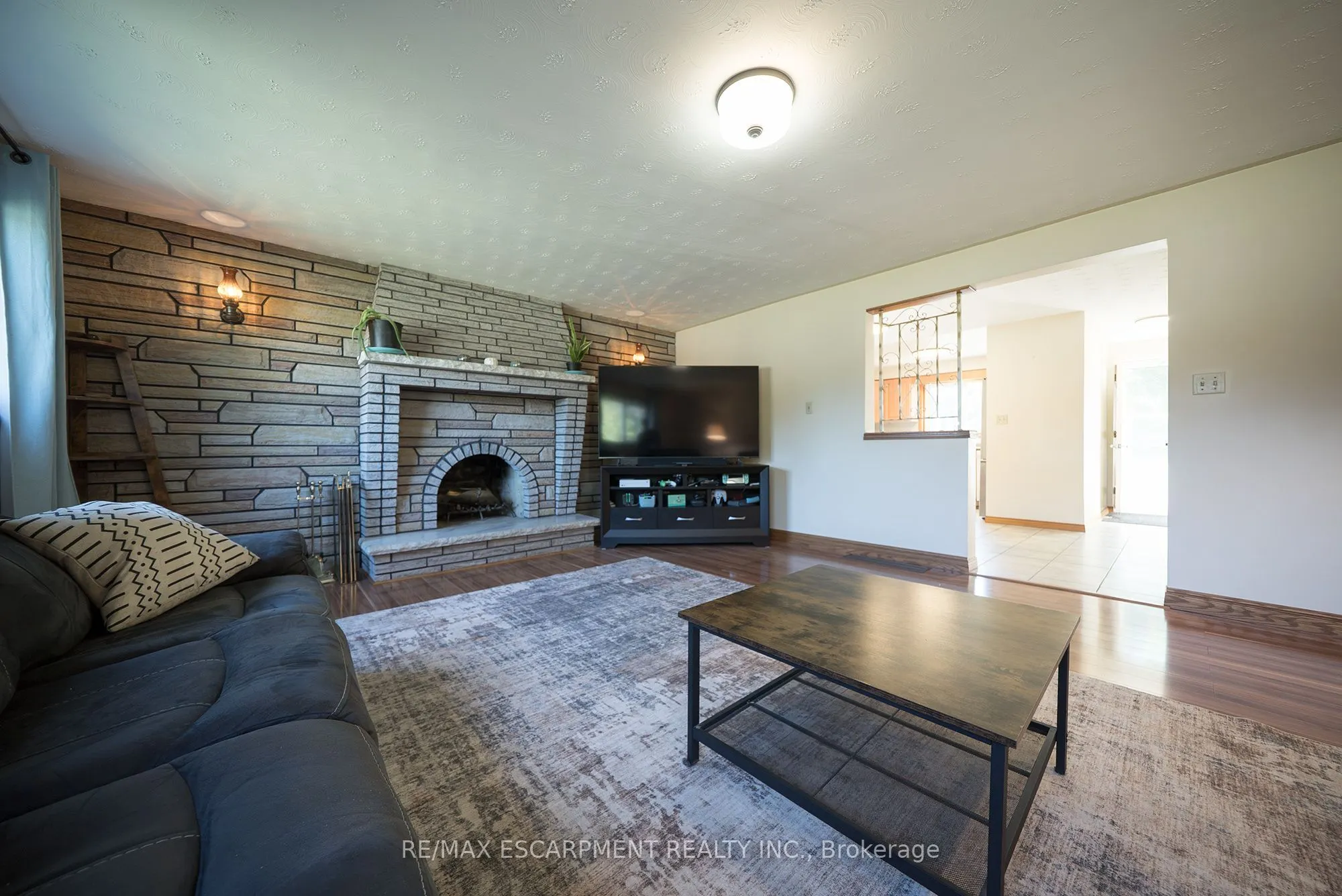 32 Avondale Crescent