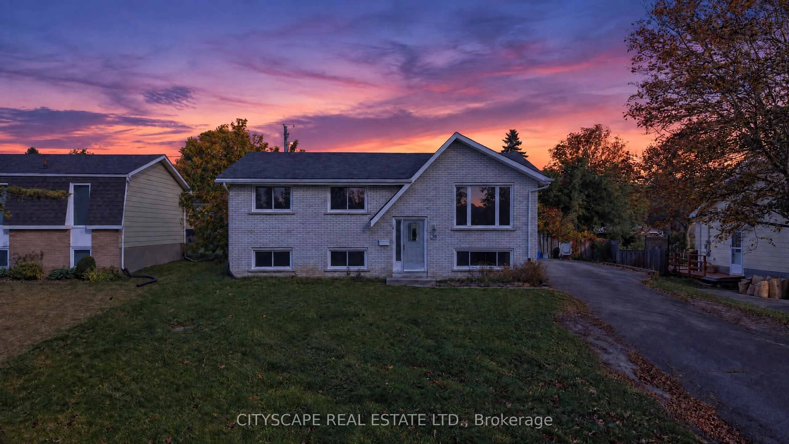 39 Huff Avenue