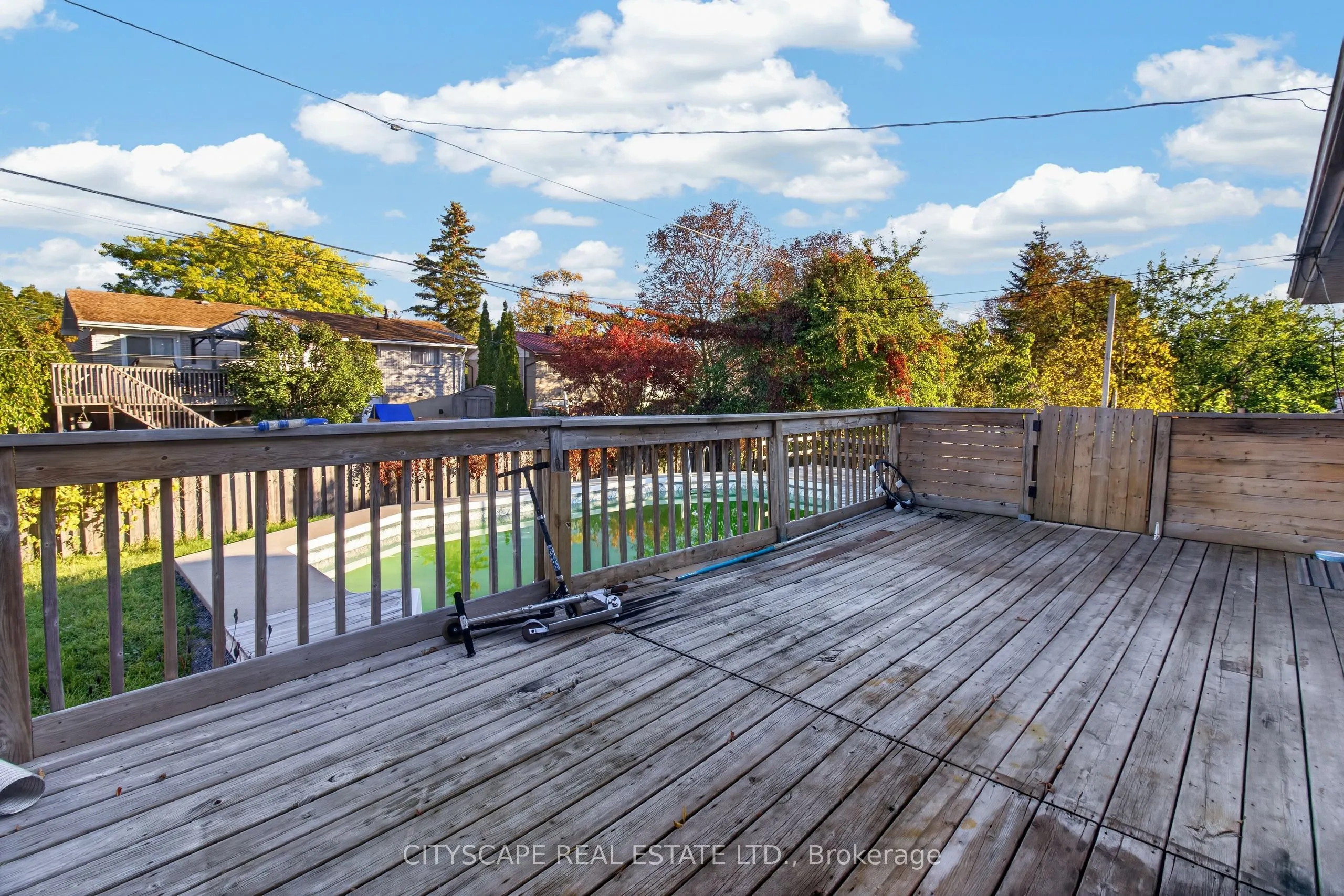 39 Huff Avenue
