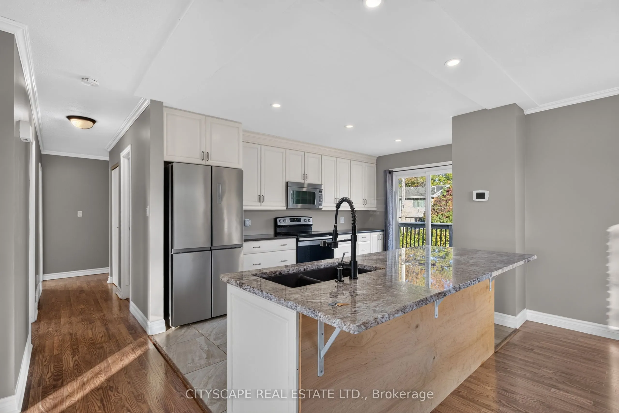 39 Huff Avenue