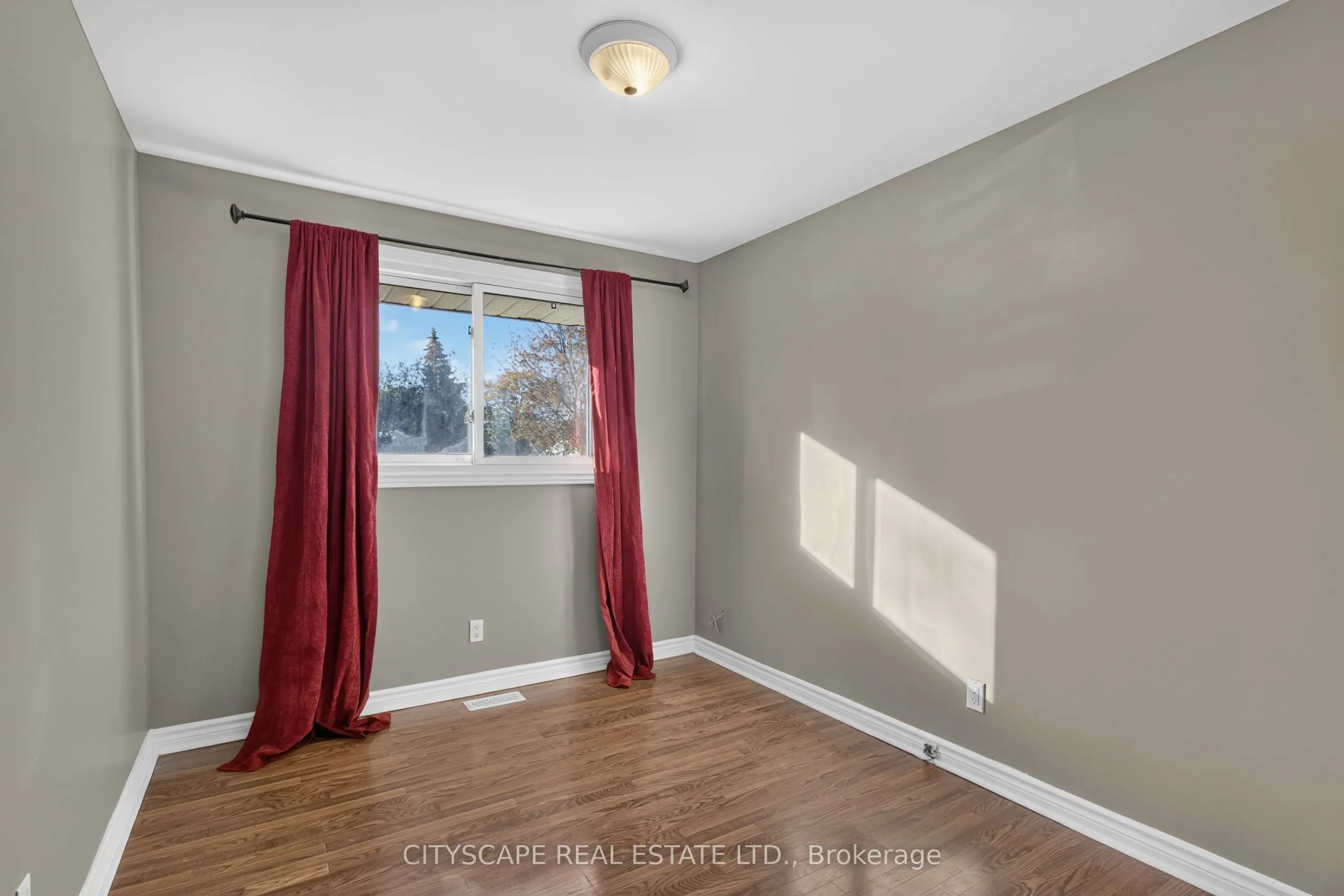 39 Huff Avenue