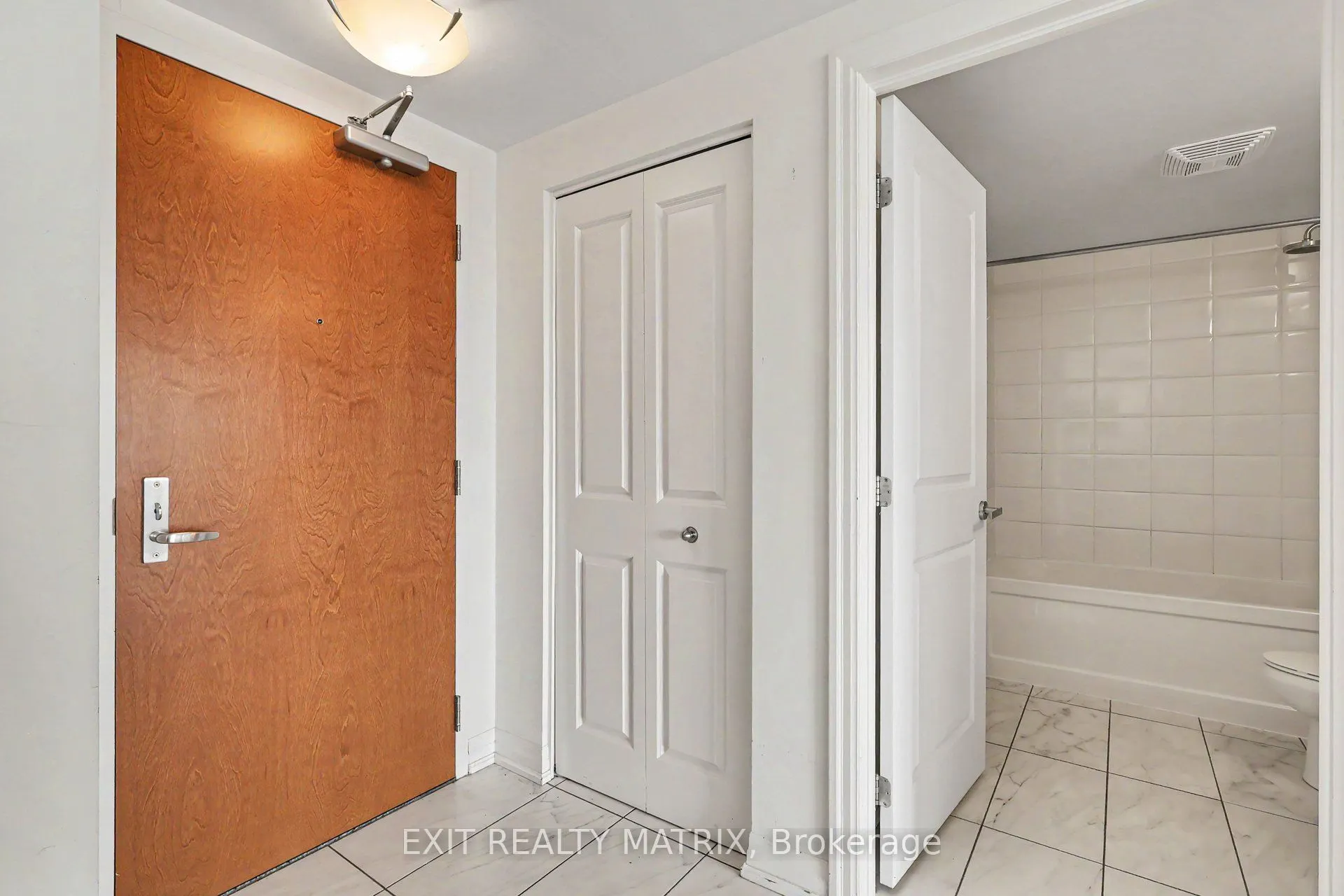 195 Besserer Street #1905