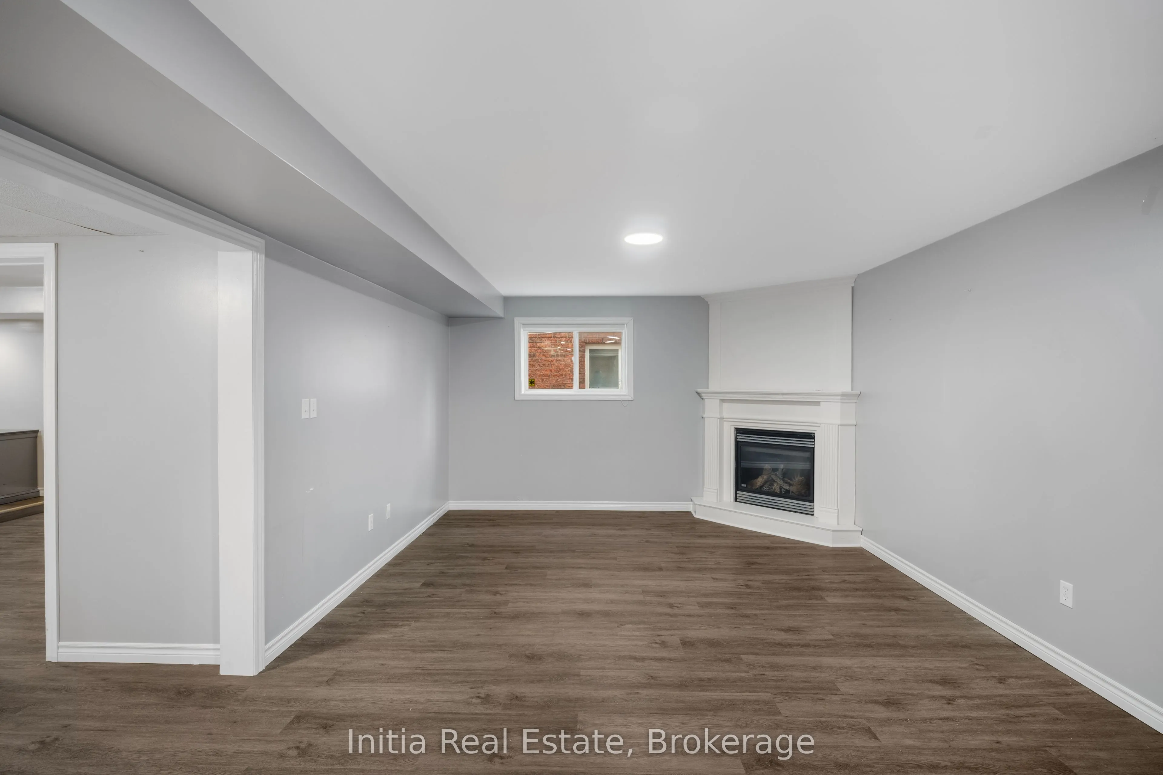 1412 Katella Avenue