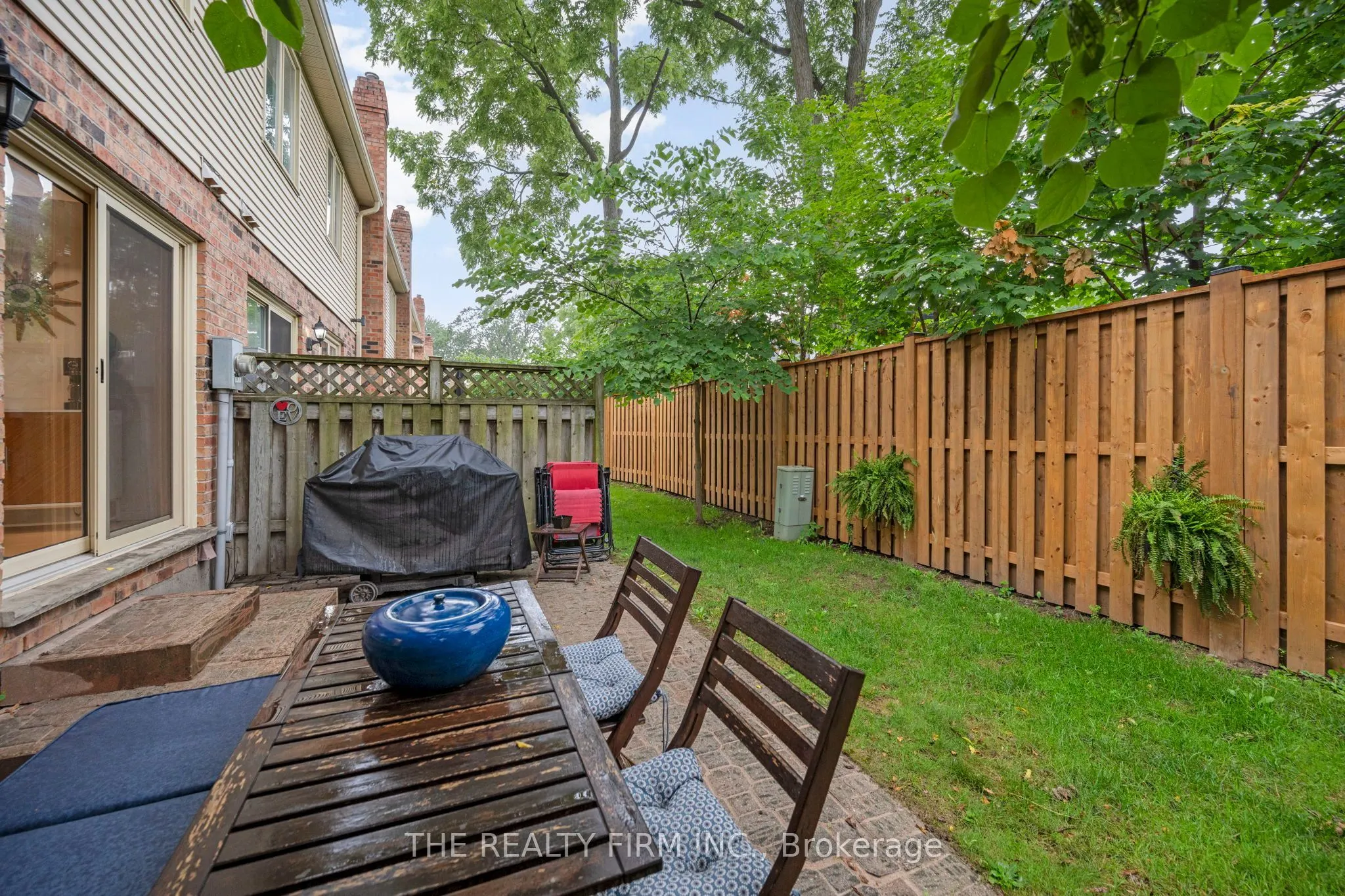 810 Maitland Street #12