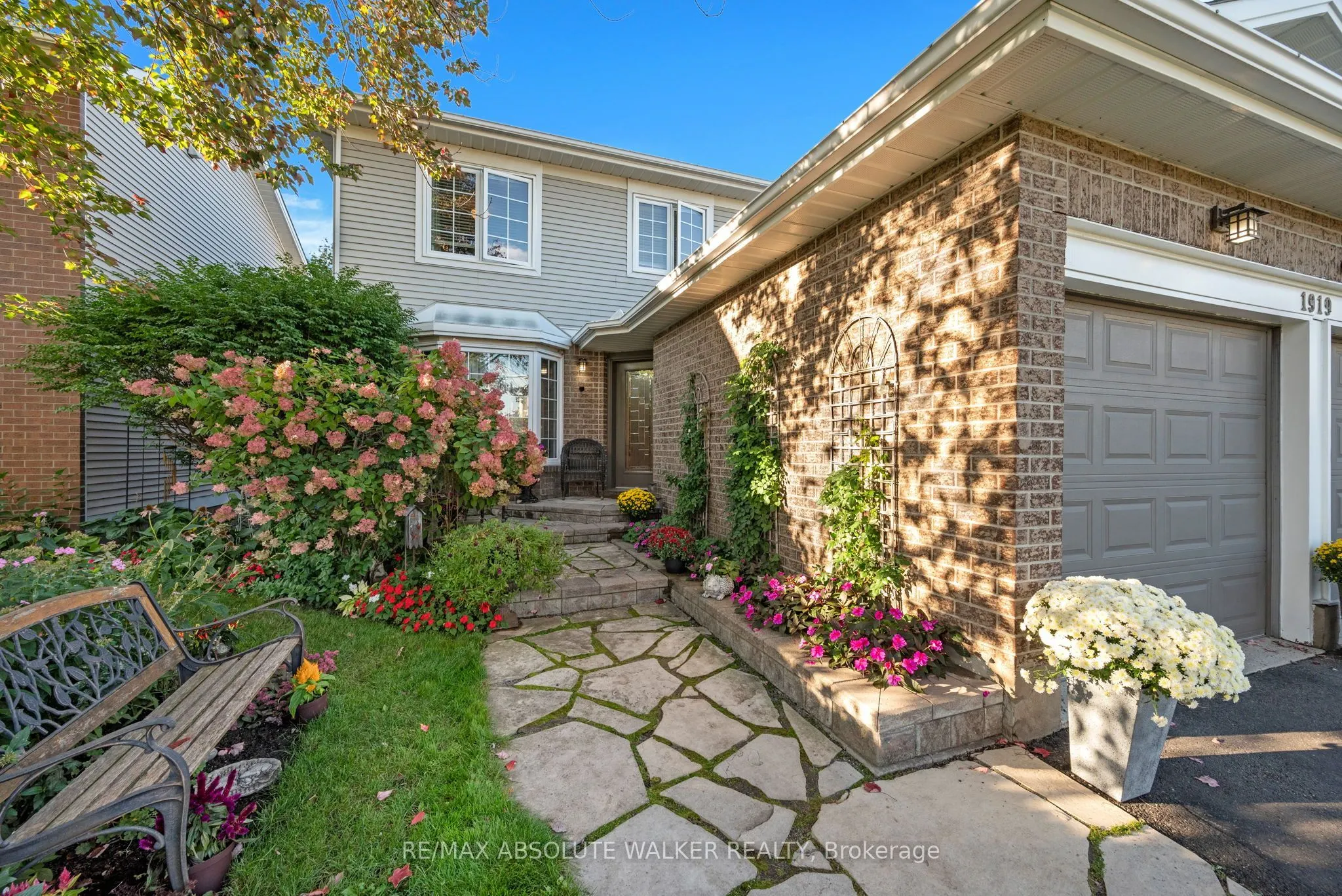 1919 Heatherwood Drive