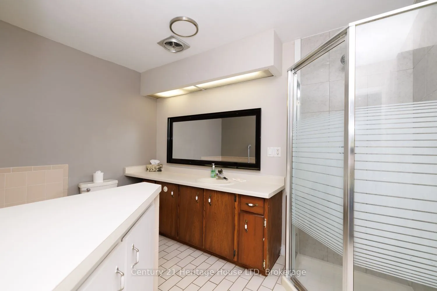 346 Albany Street