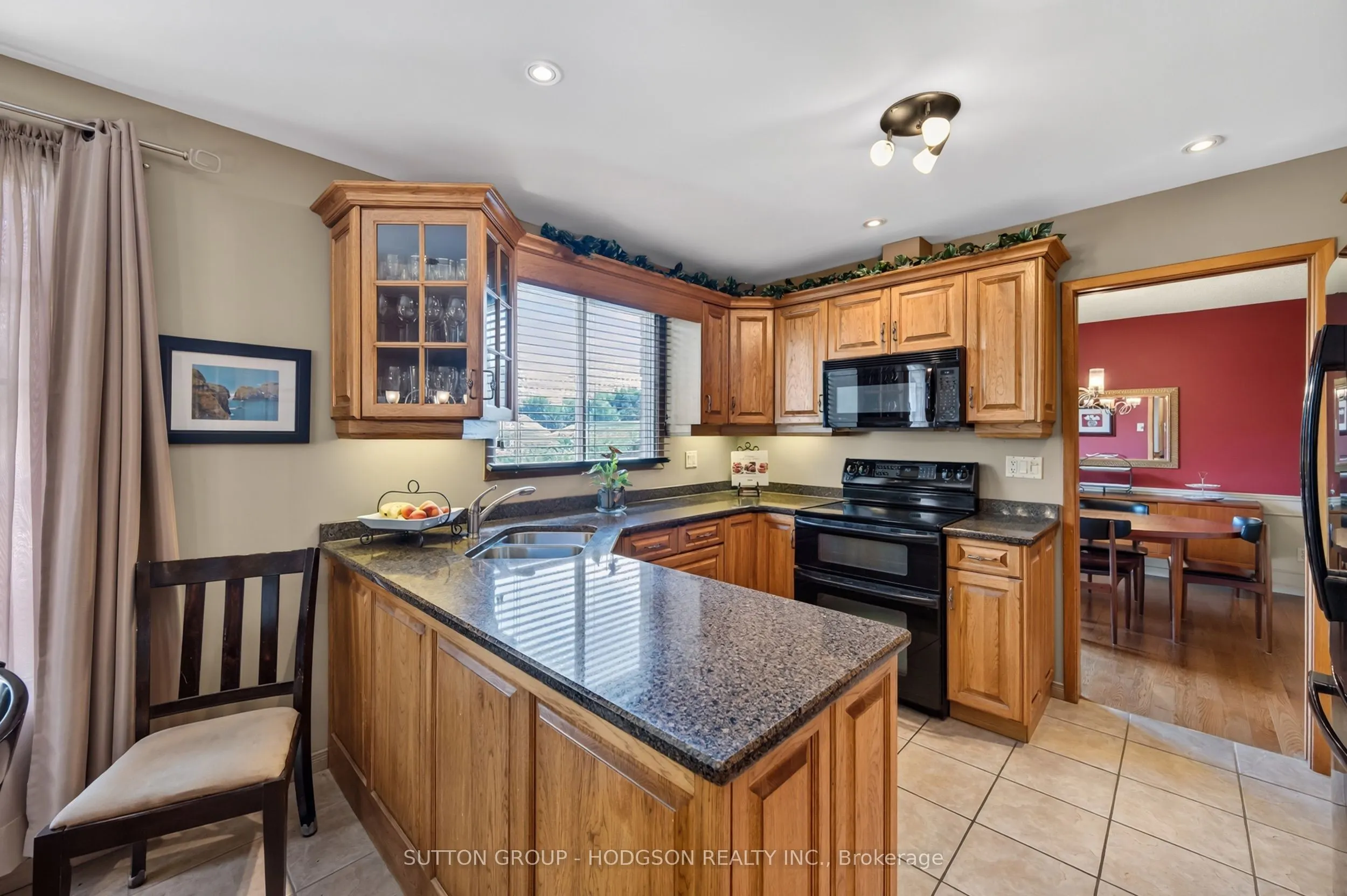 738 Cranbrook Road
