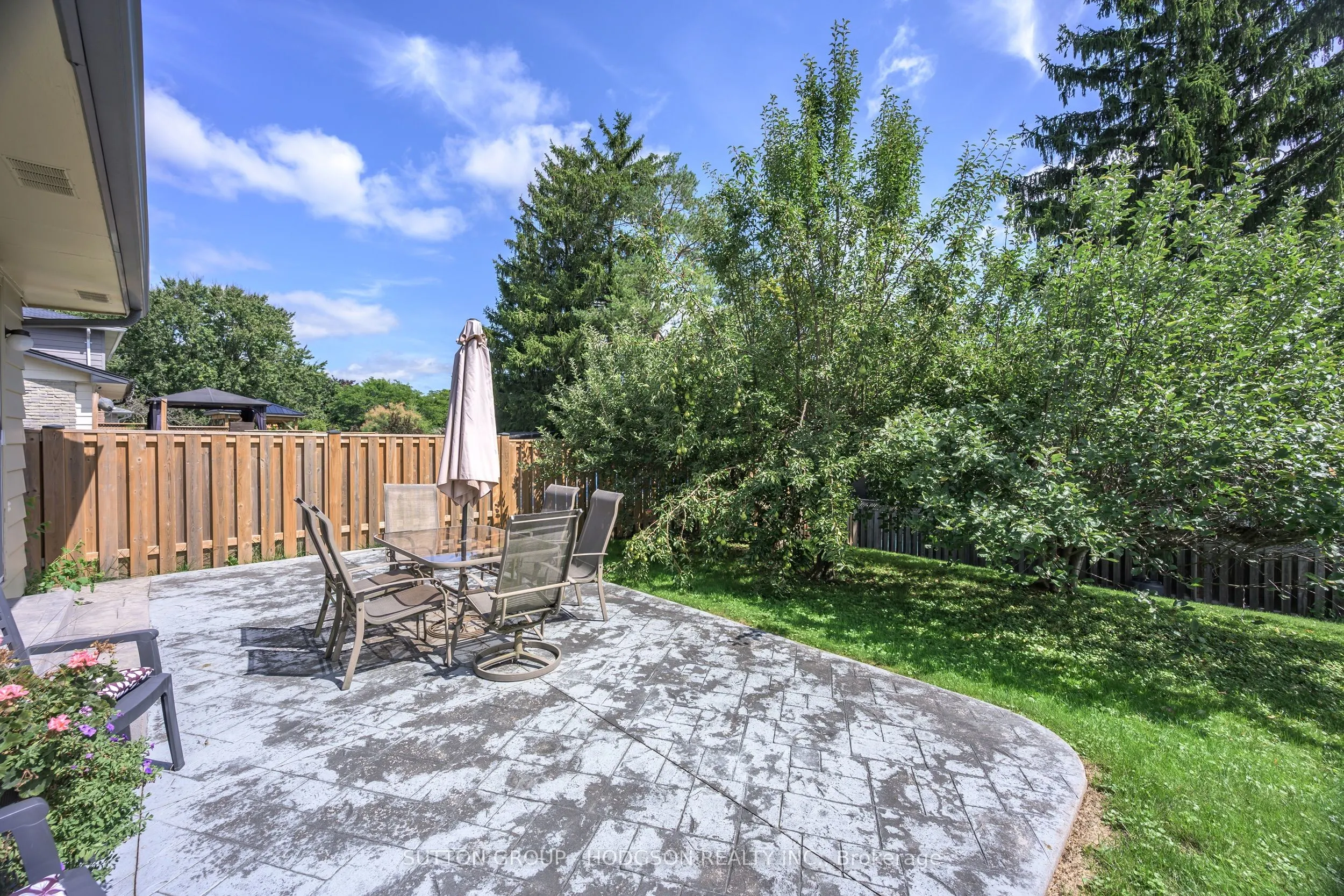 738 Cranbrook Road