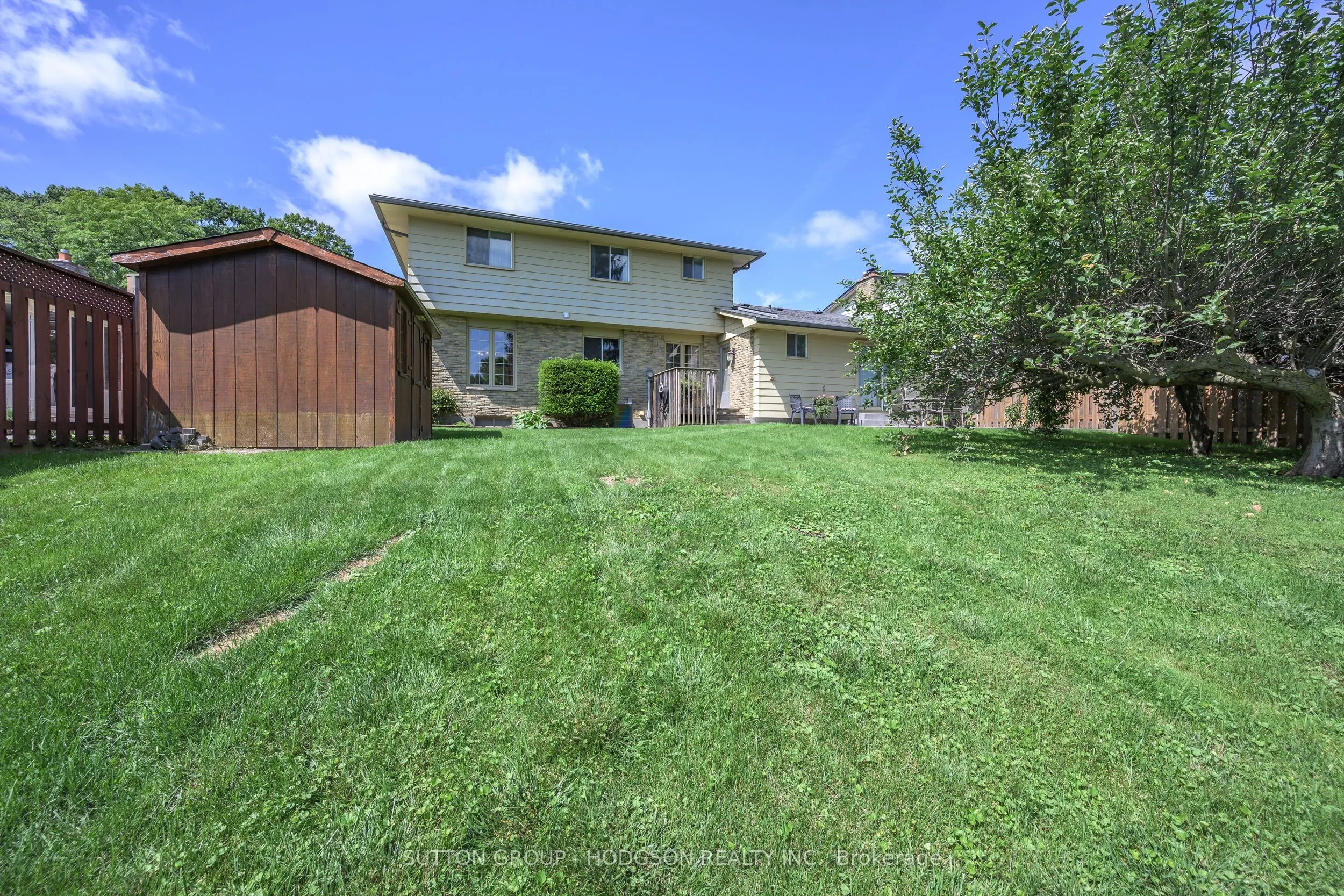 738 Cranbrook Road