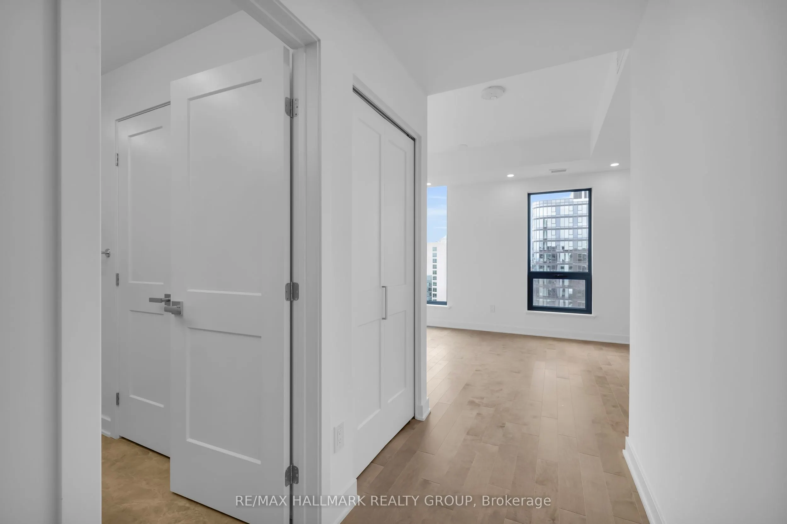340 Queen Street #2604