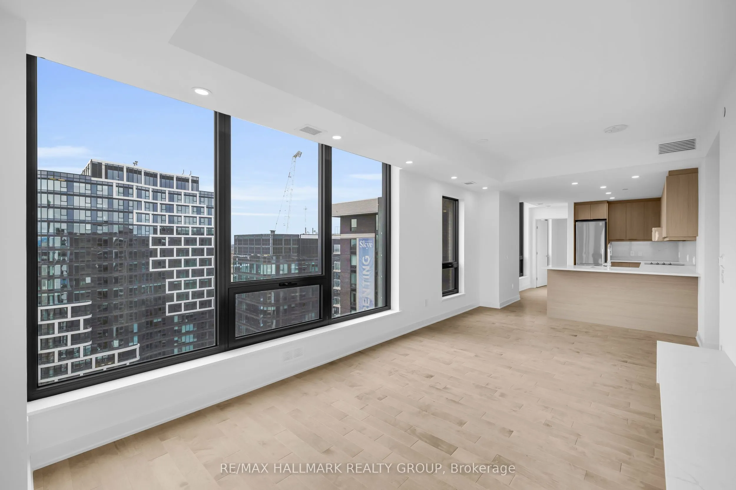 340 Queen Street #2604
