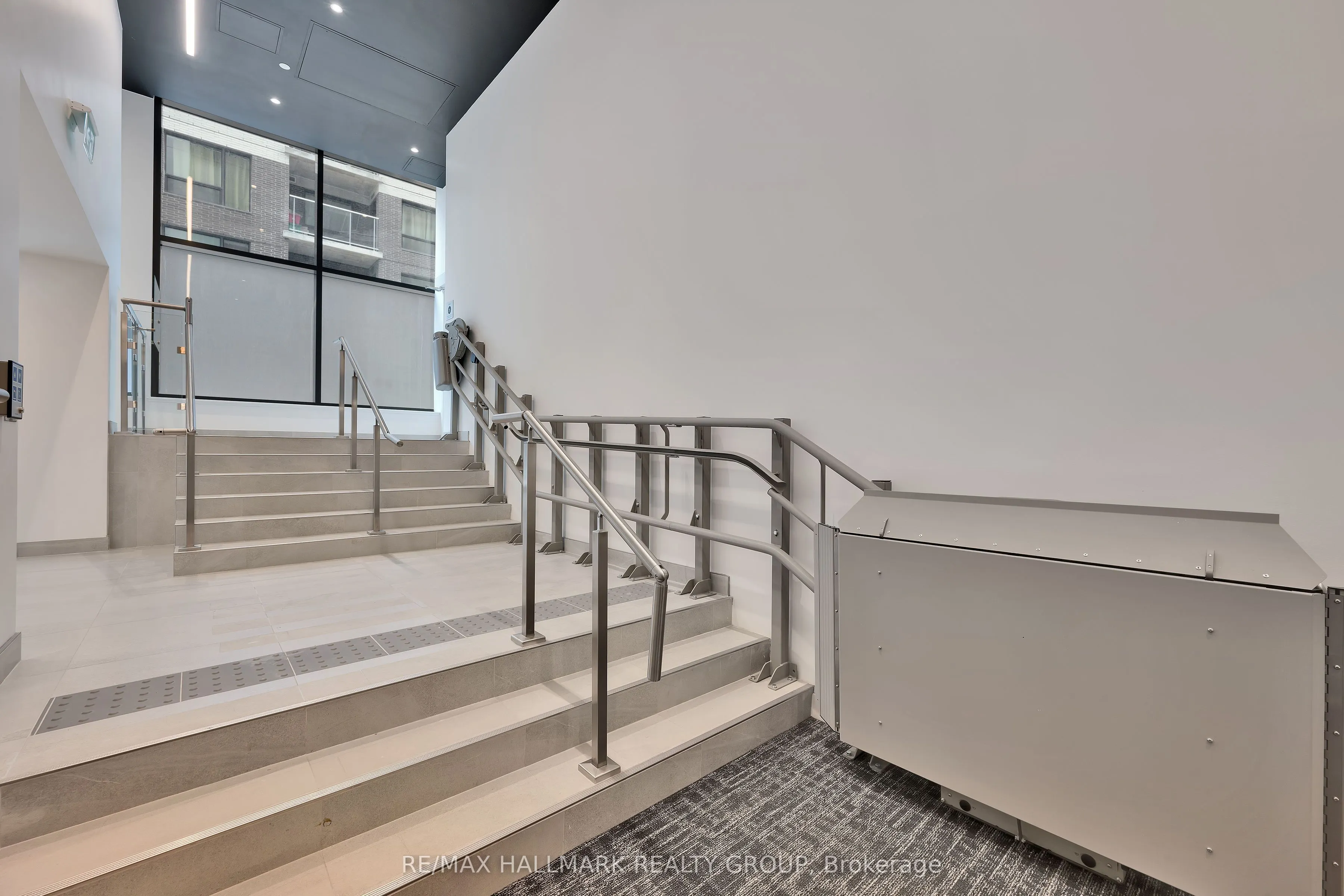 340 Queen Street #1306