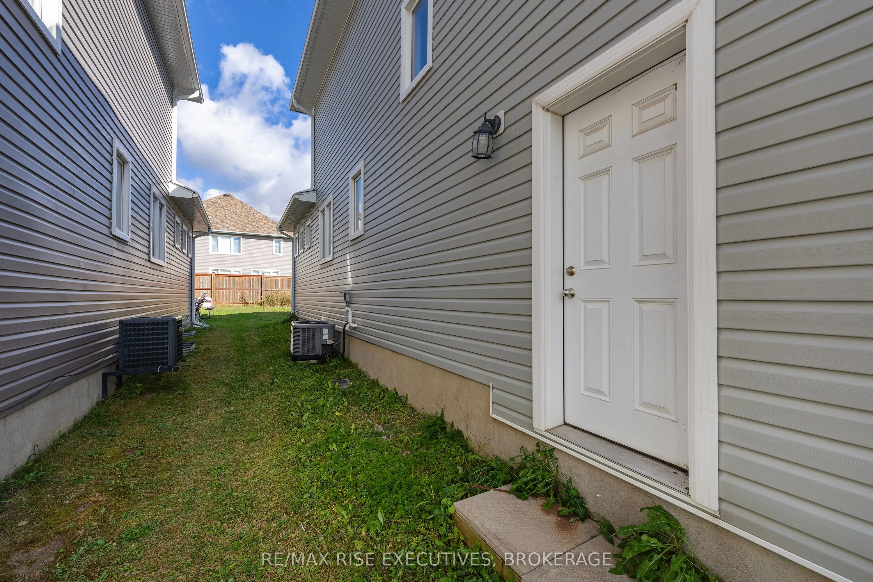 567 Beth Crescent