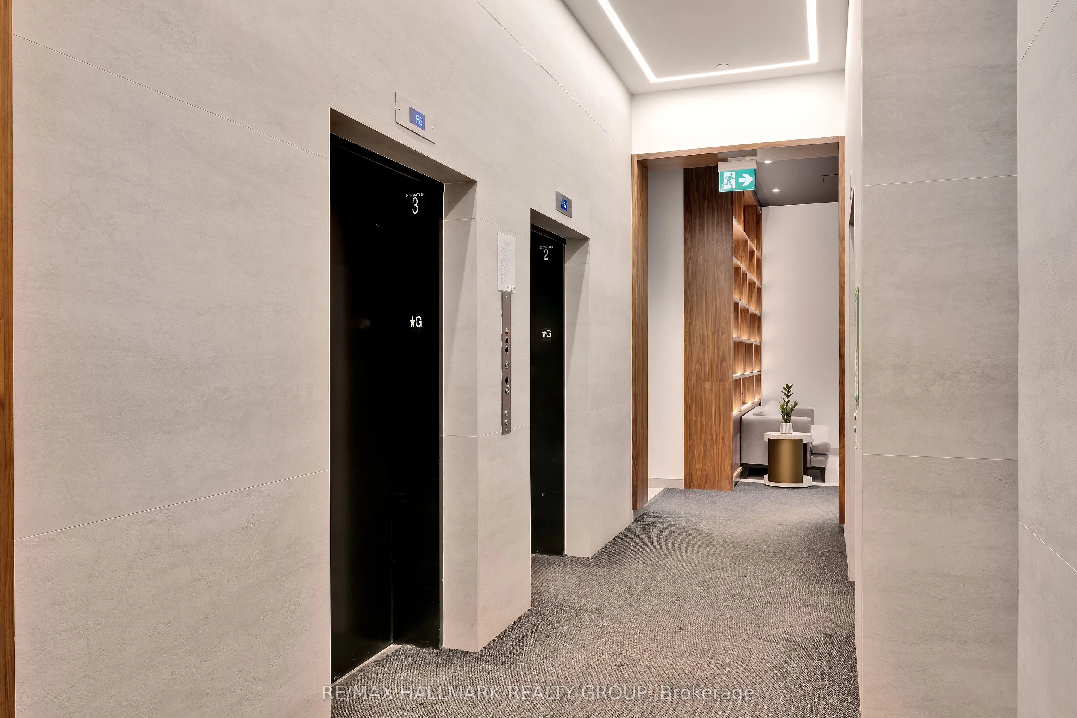 340 Queen Street #406