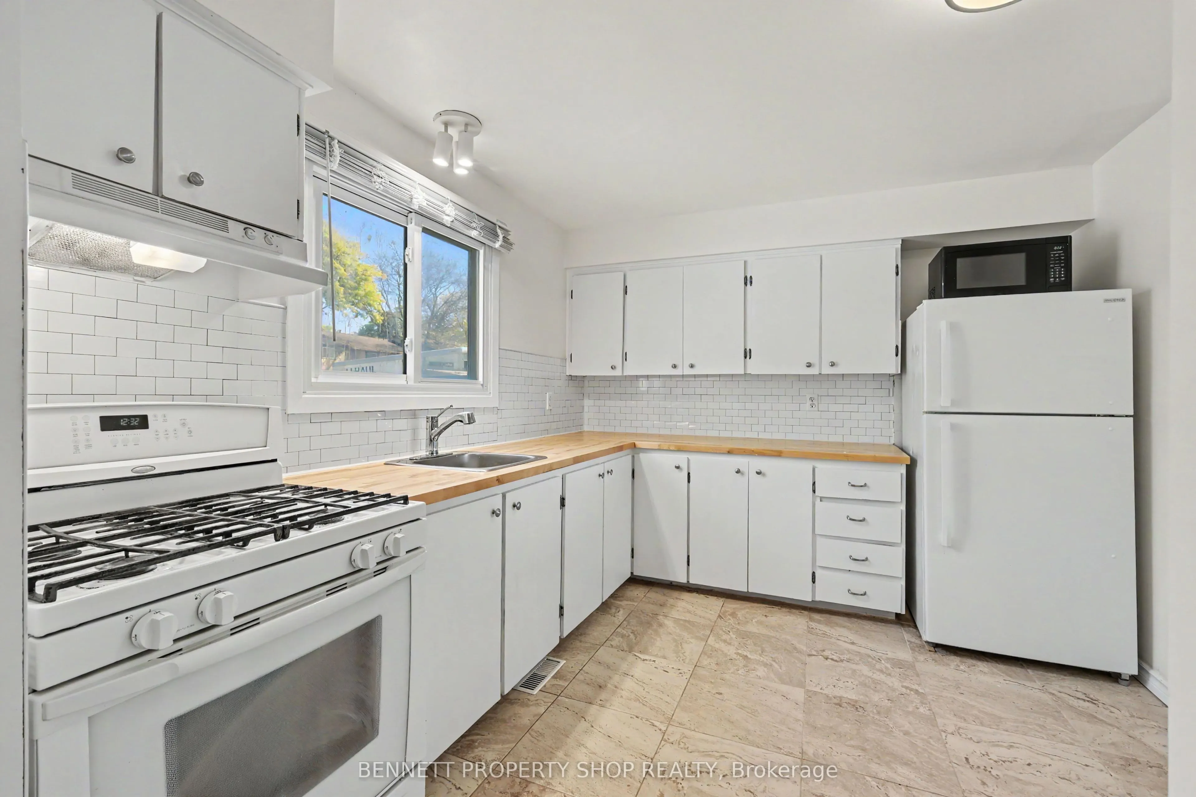 1350 Bakker Court #109