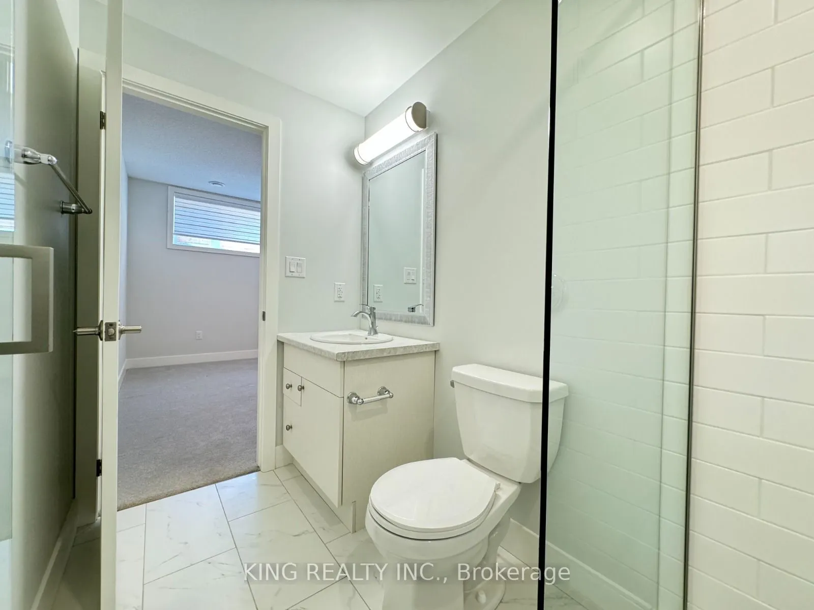 990 DEVERON Crescent #47