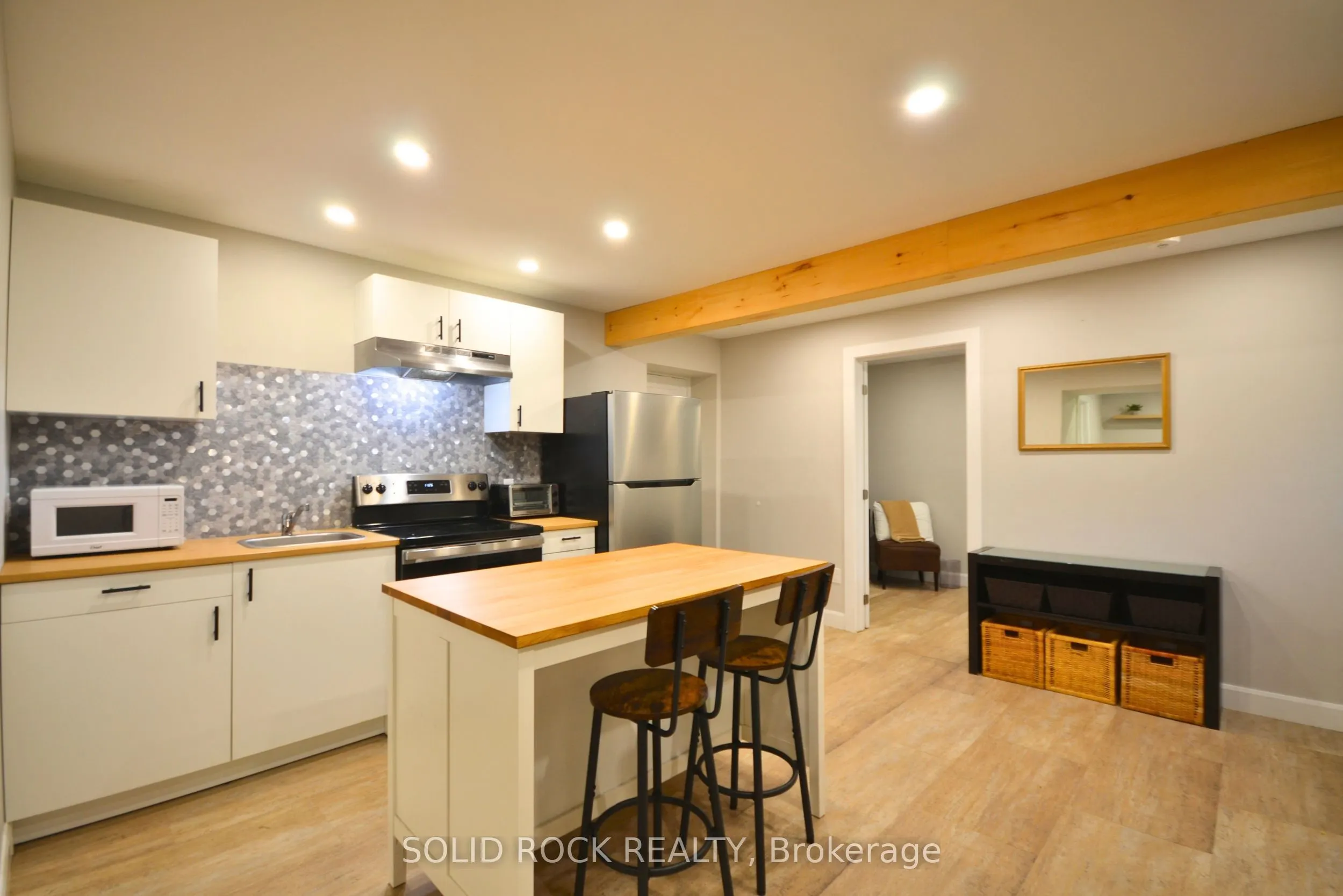 1441 Edgecliffe Avenue #B
