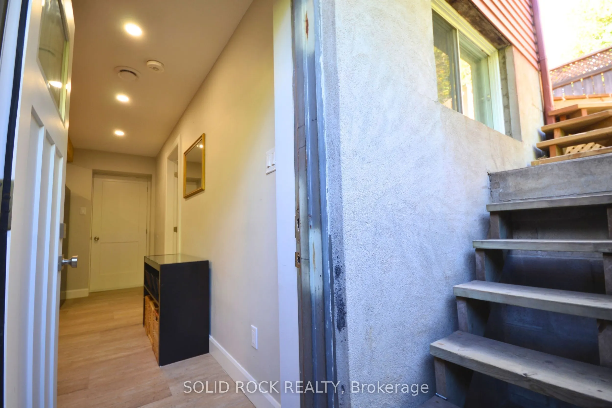 1441 Edgecliffe Avenue #B