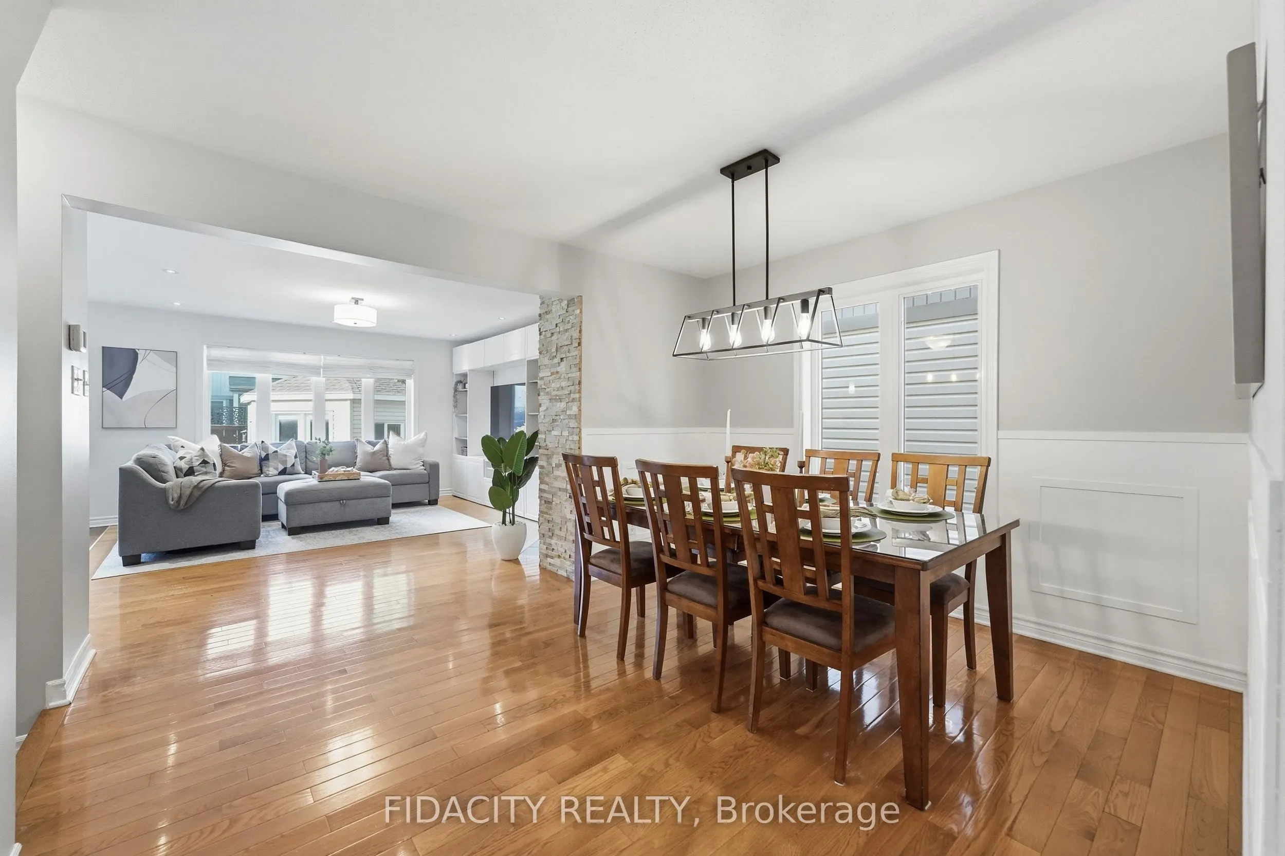 206 Mistral Way