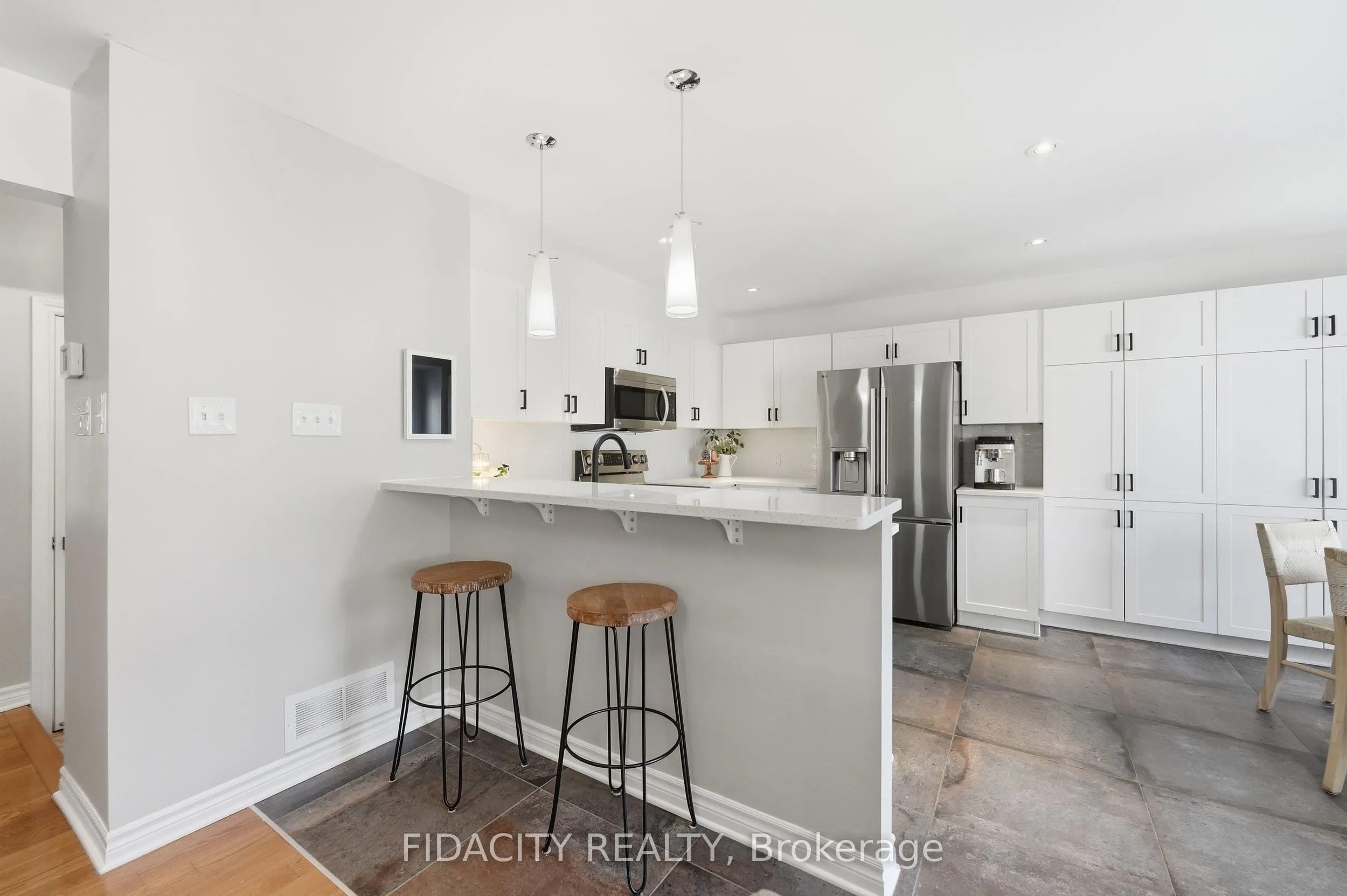 206 Mistral Way